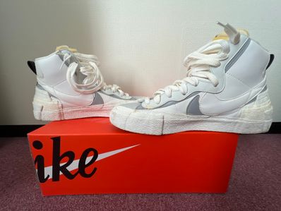 sacai × NIKE BLAZER MID "WHITE/WOLF GREY"