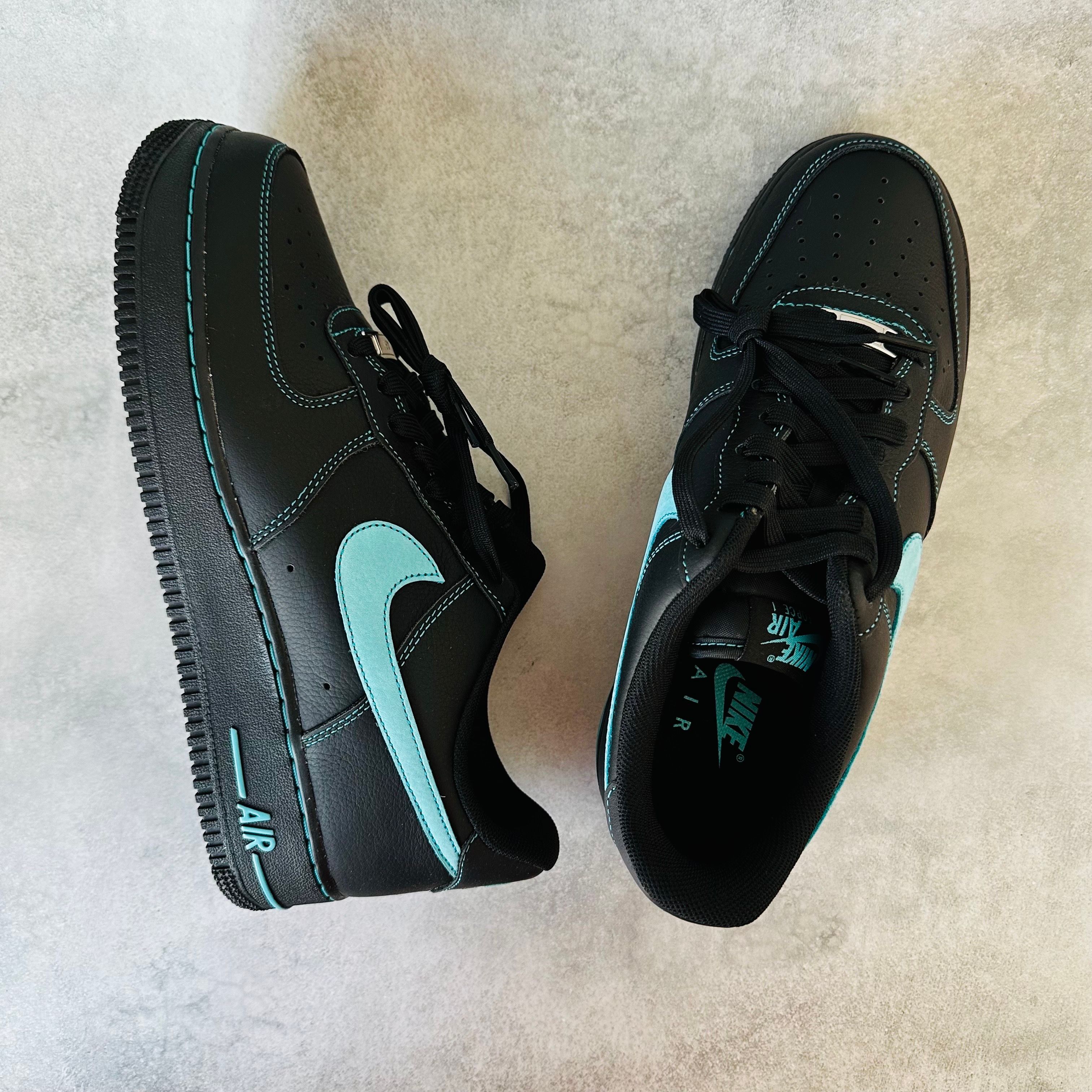 Nike Air Force 1 Low "Black Tiffany"