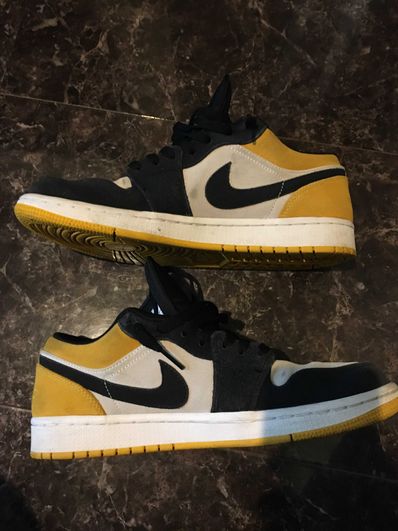 Nike Air Jordan 1 Low "Sail University Gold Black"