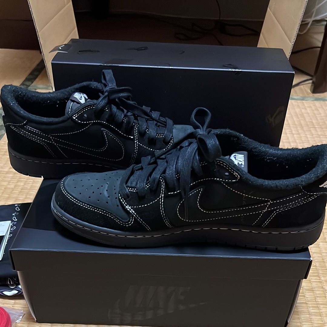 Travis Scott × Nike Air Jordan 1 Low OG SP "Black Phantom"