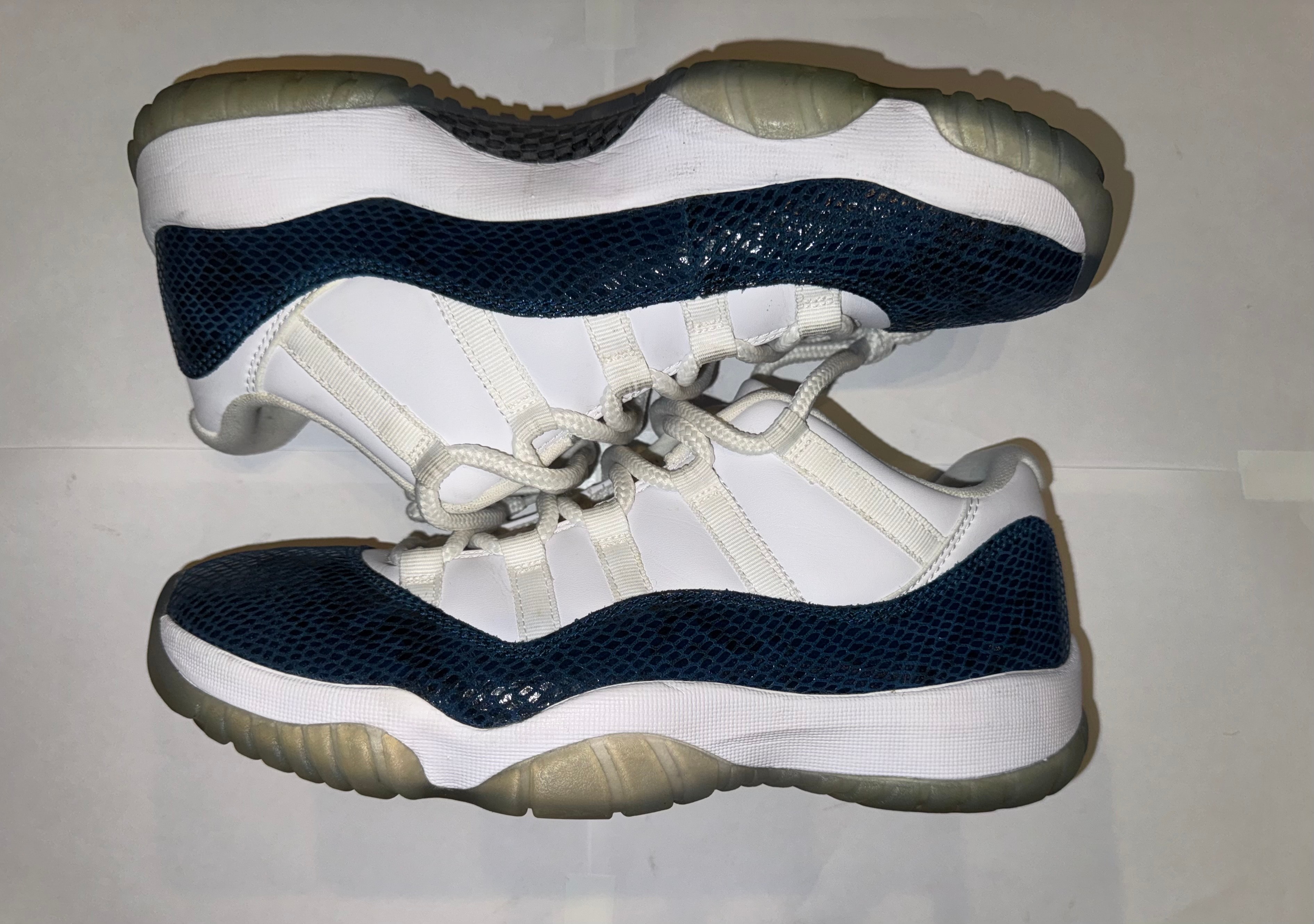 ナイキ エアジョーダン11 "スネークスキン"