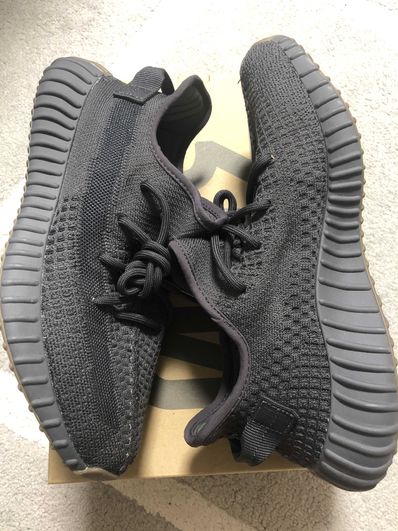 adidas YEEZY Boost 350 V2 "Cinder"