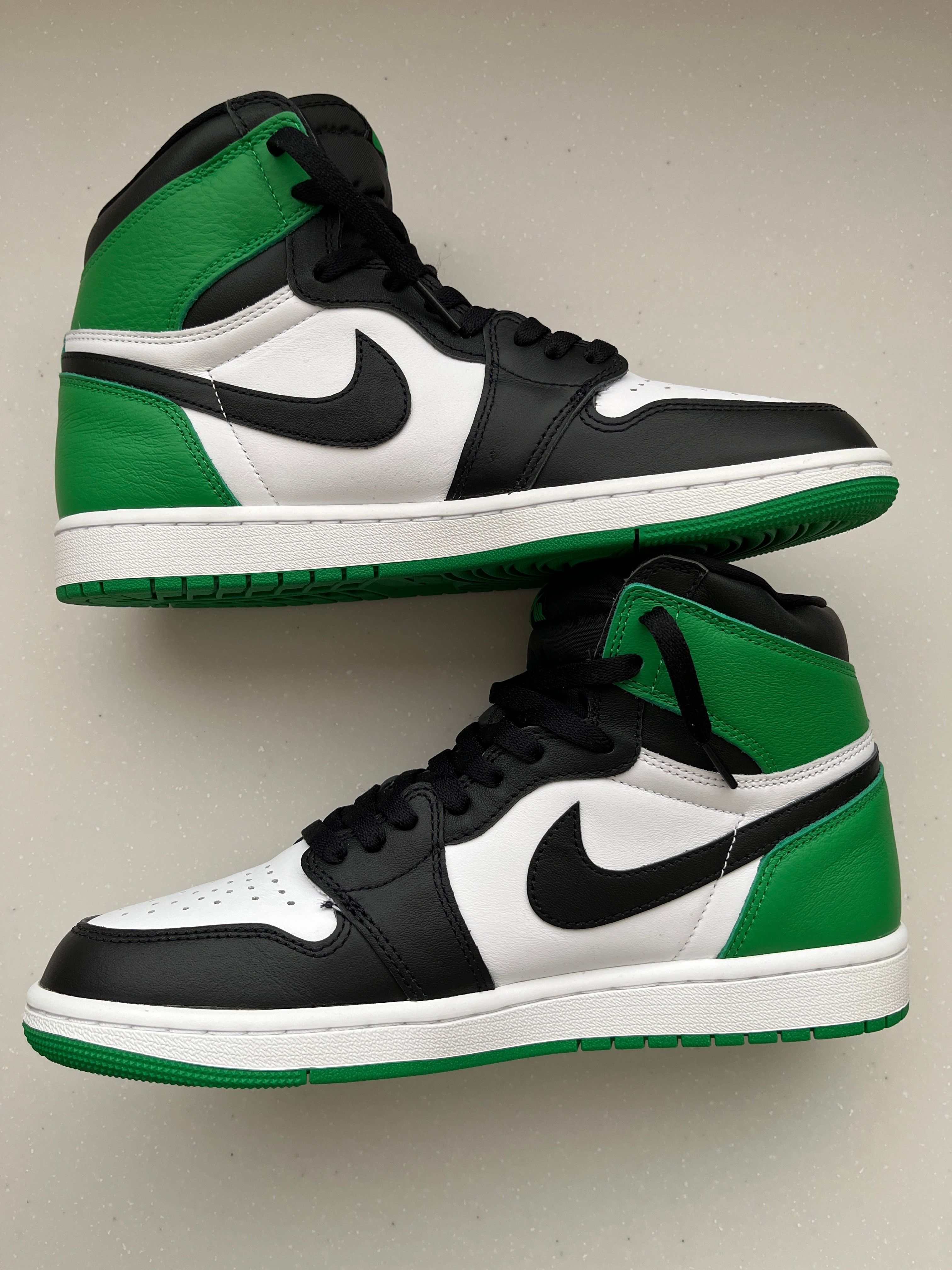Nike Air Jordan 1 Retro High OG "Celtics/Black and Lucky Green" (2023)