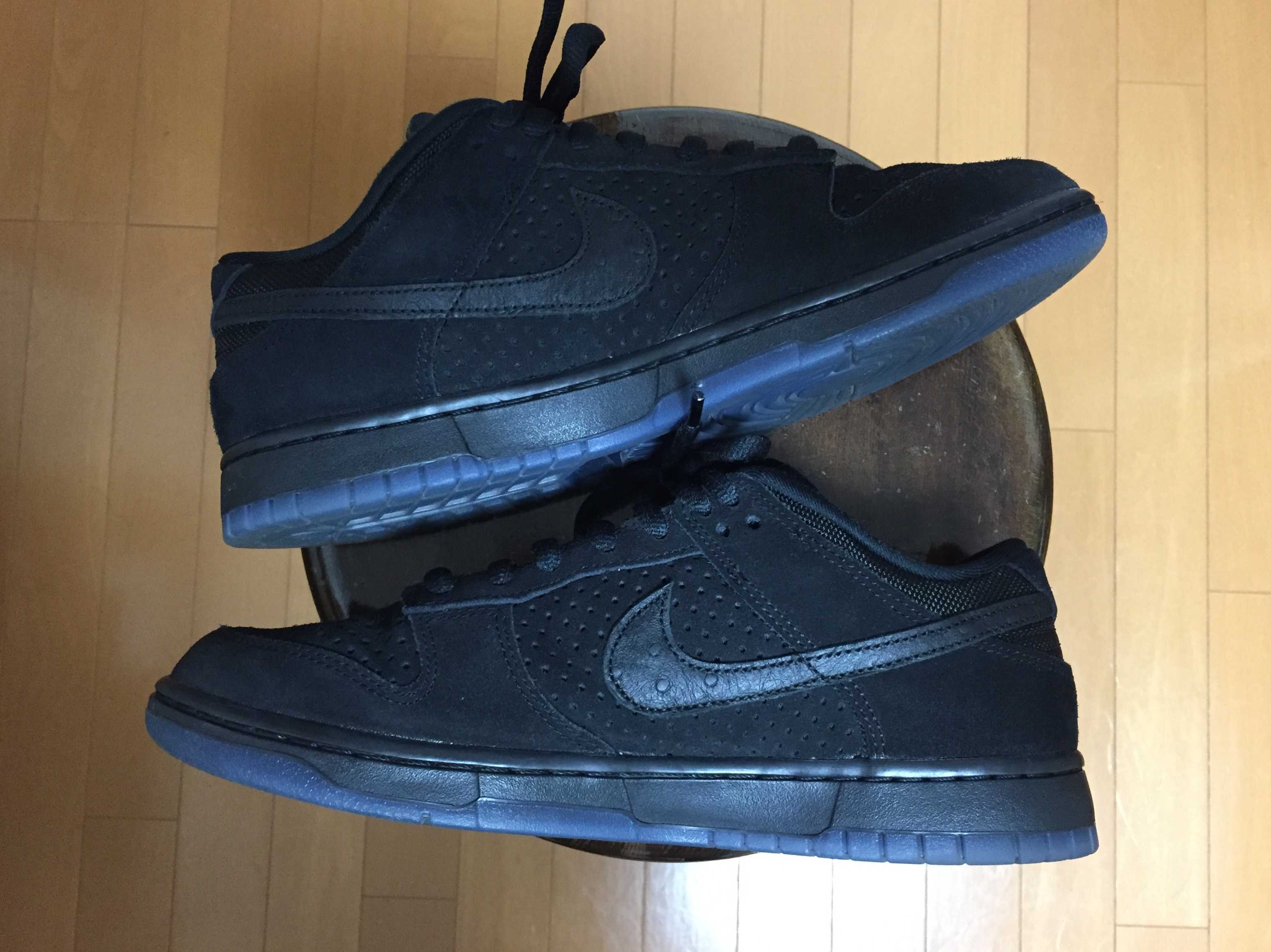 UNDEFEATED × Nike Dunk Low SP "5 ON IT"