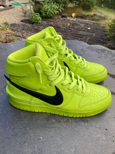 AMBUSH × NIKE DUNK HIGH "FLASH LIME"