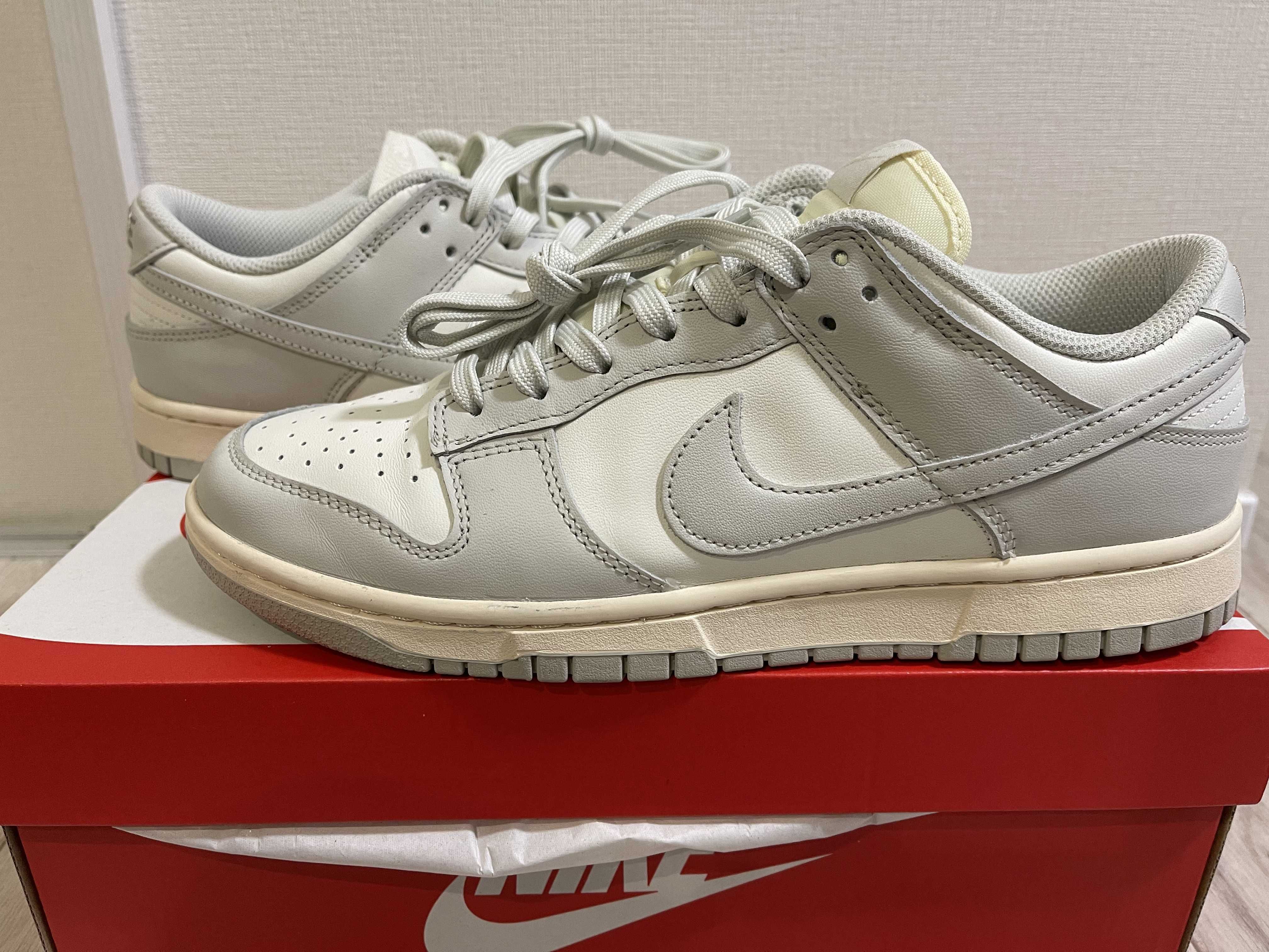 Nike Women's Dunk Low "Light Bone"