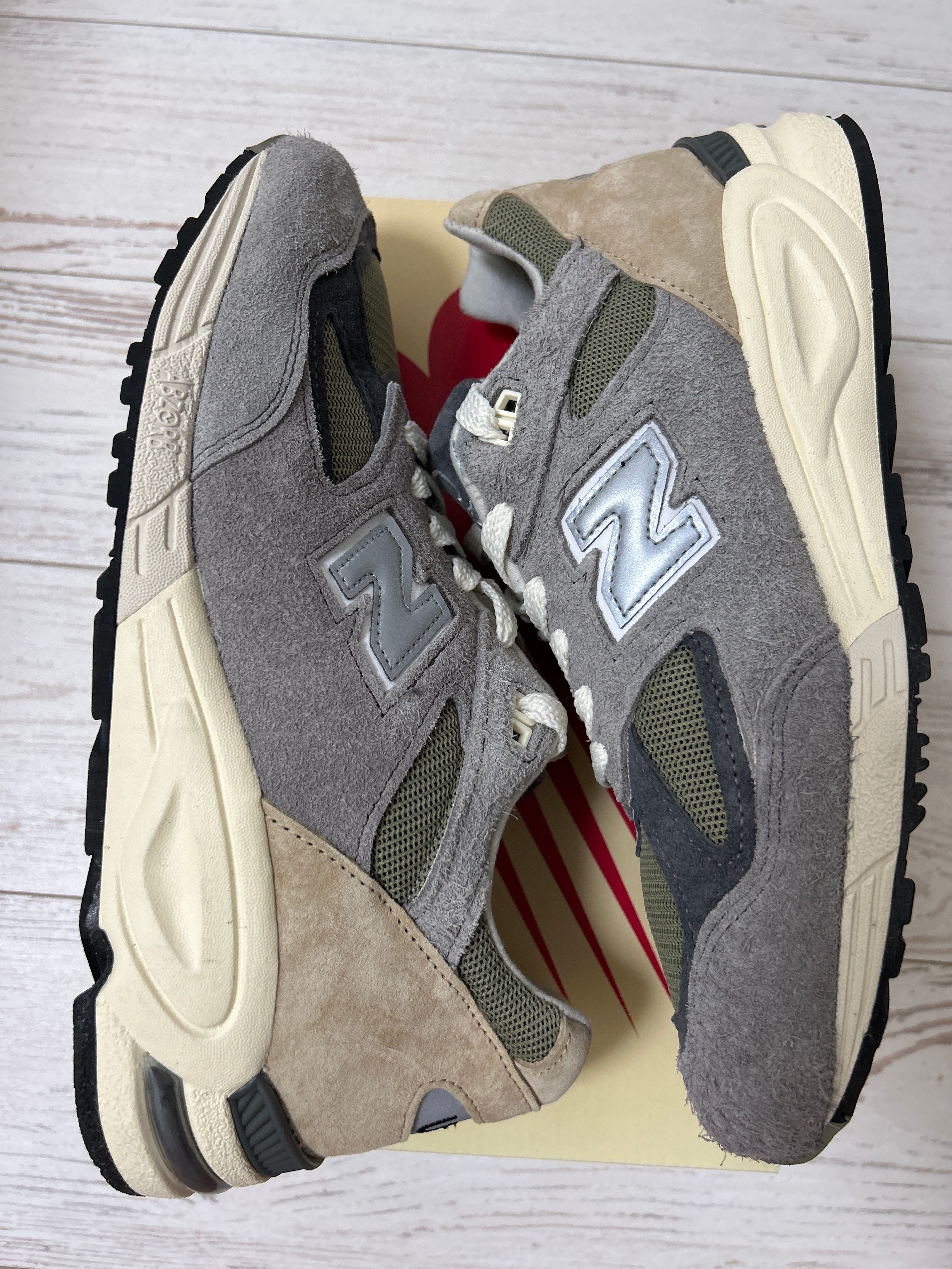 New Balance 990V2 "Gray"