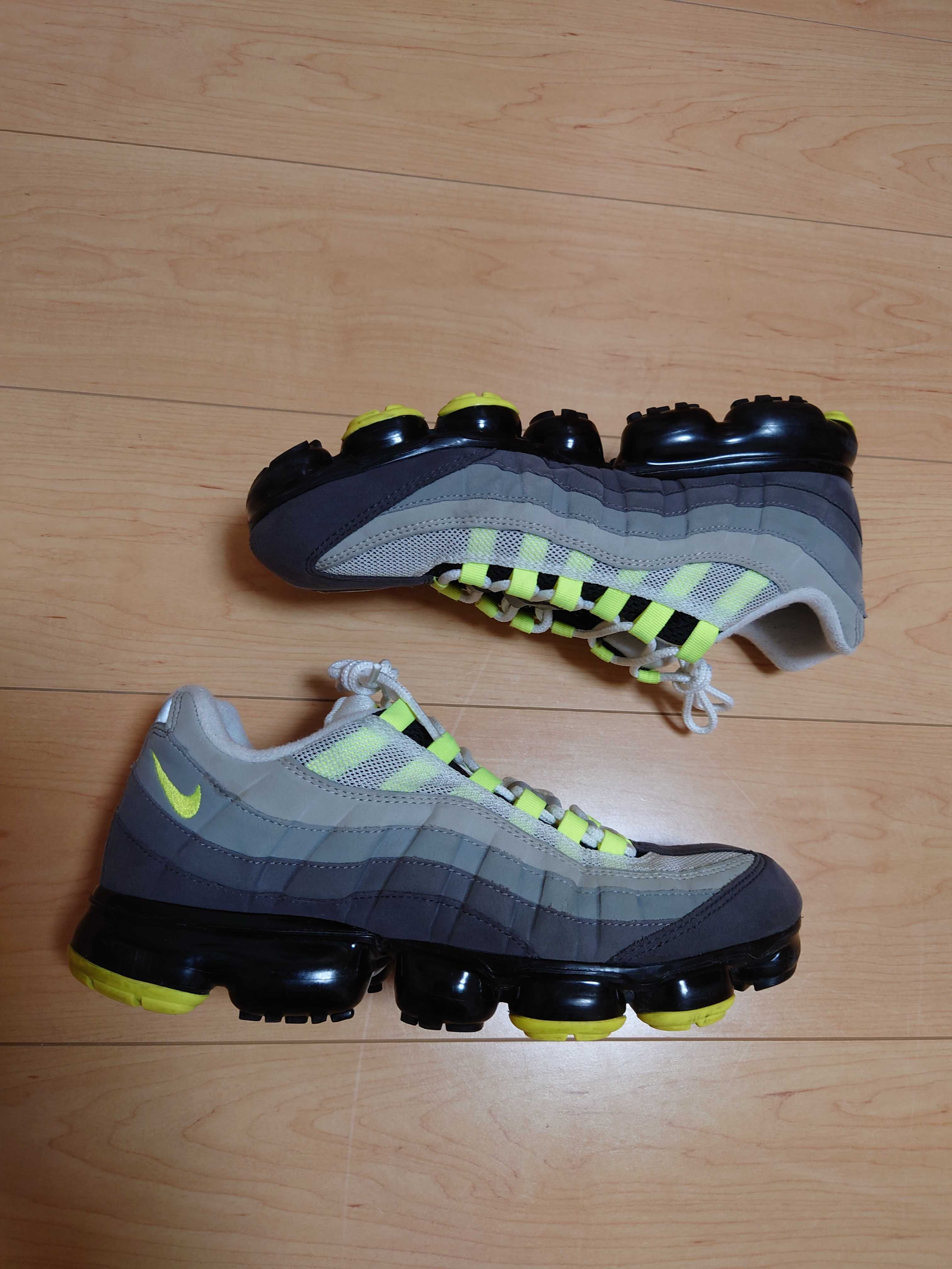 Nike Air Vapormax 95 "Neon"
