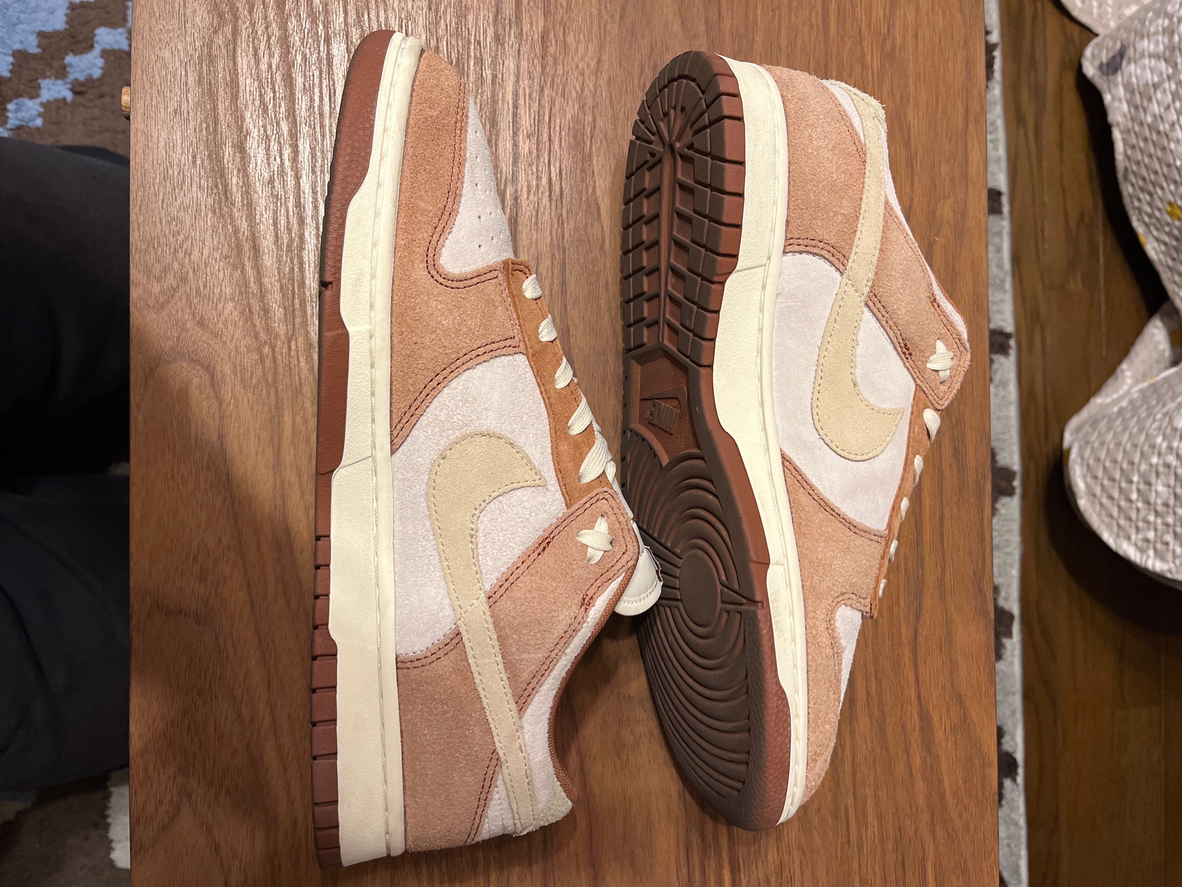 Nike Dunk Low PRM "Medium Curry"