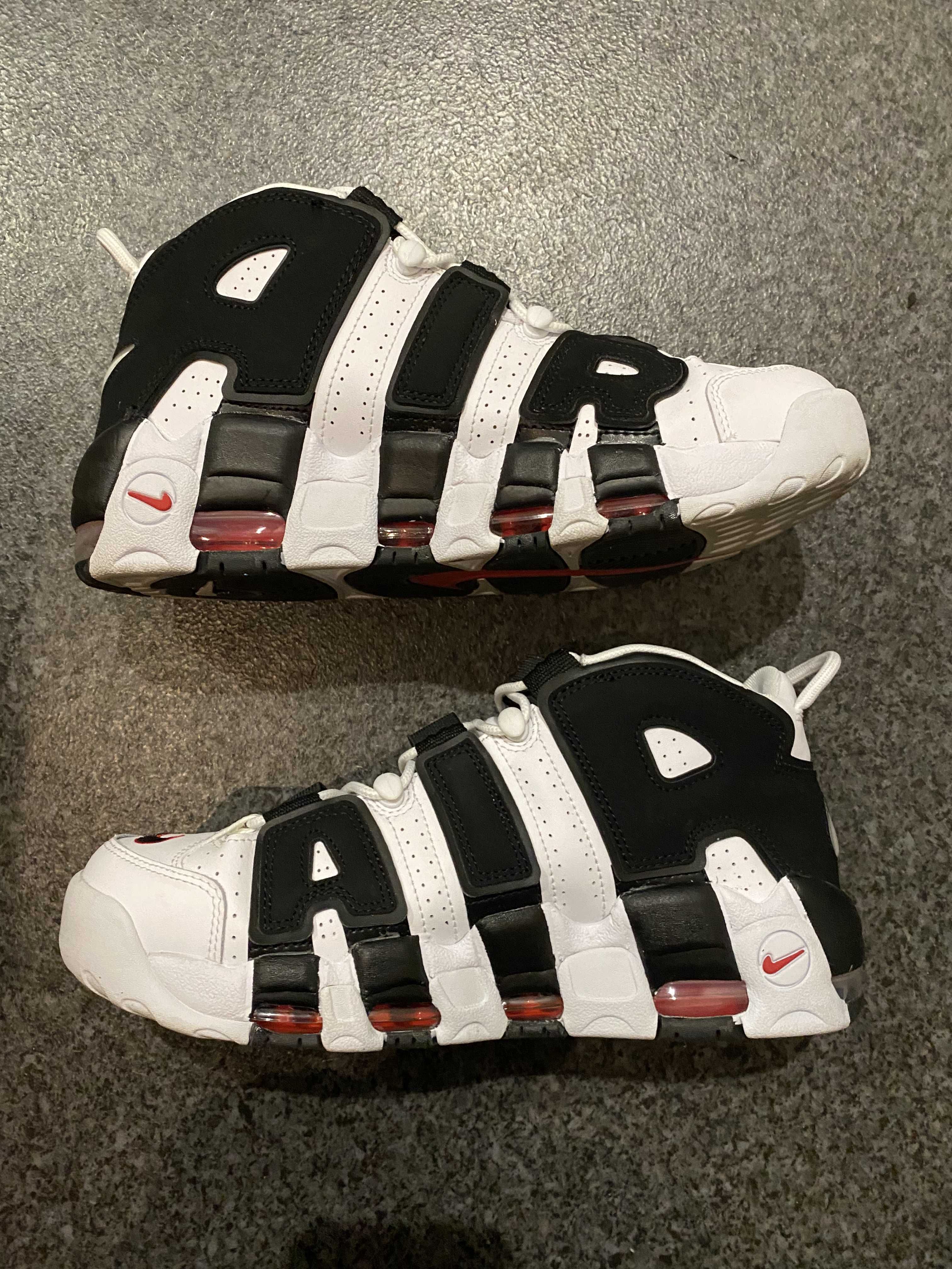 NIKE AIR MORE UPTEMPO "WHITE/BLACK/UNIVERSITY RED"(2020)