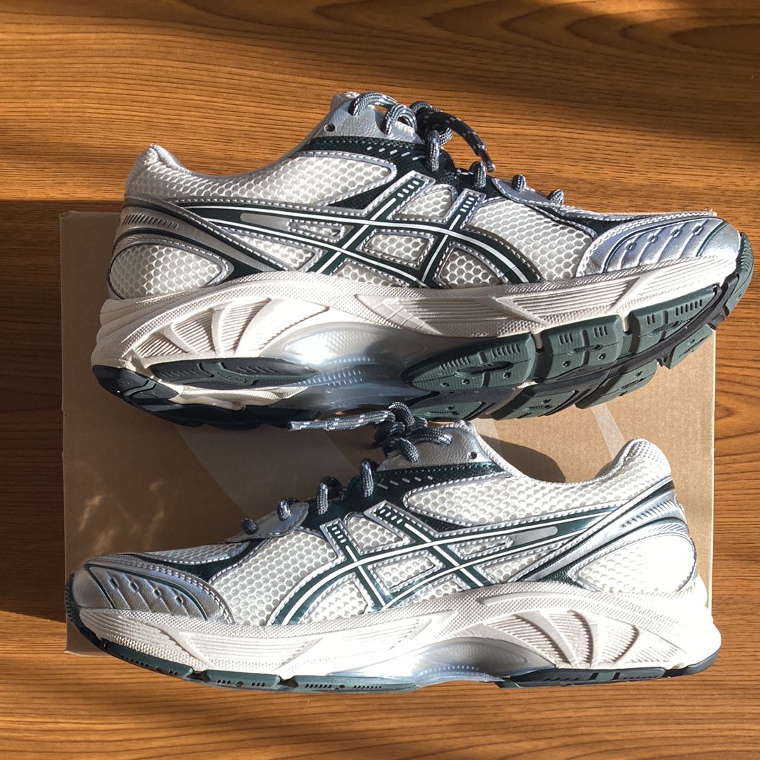KITH × Asics Vintage Tech GT-2160 "Cream/Scarab" (1203A567-100)