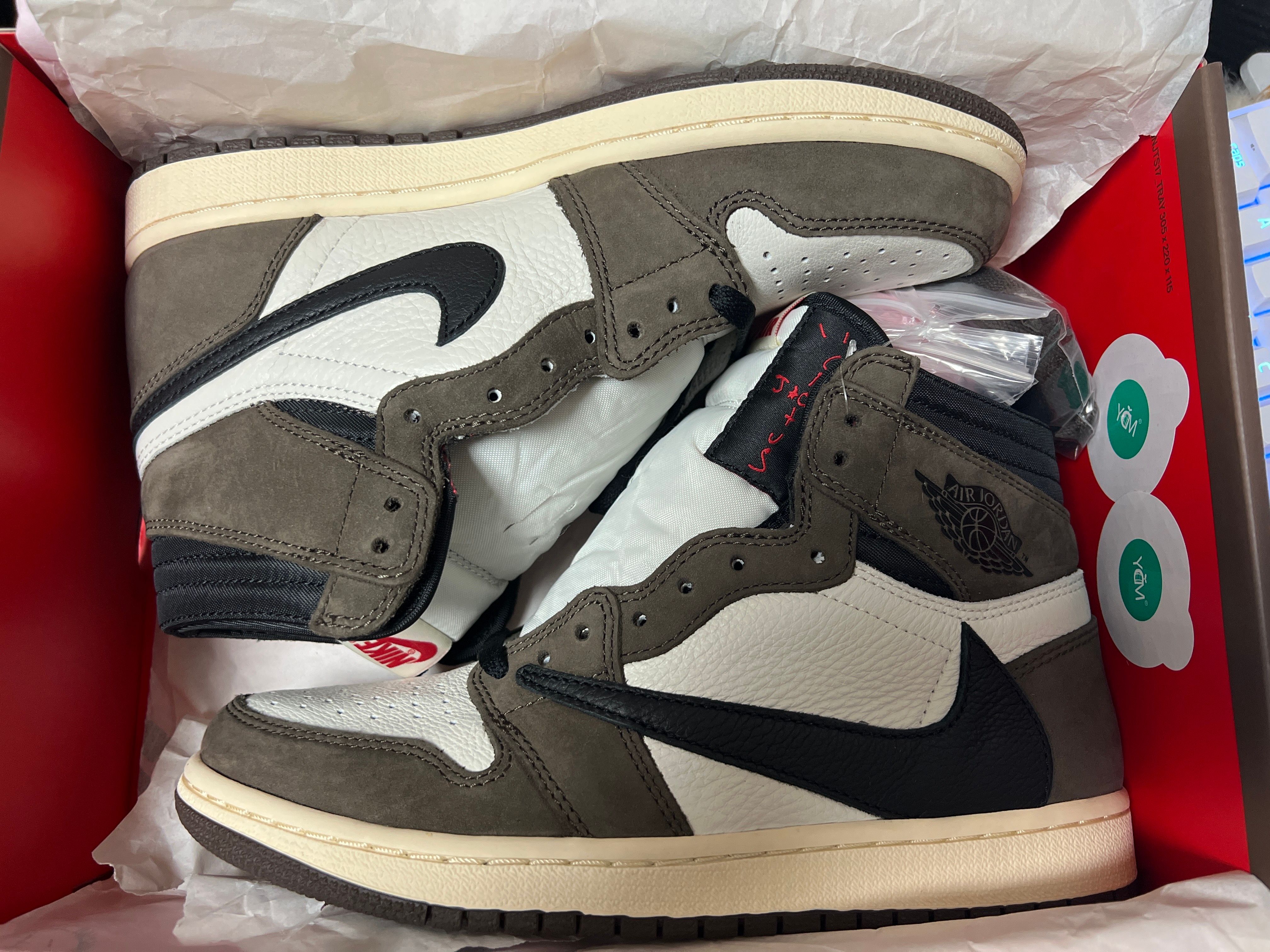 Travis Scott × Nike Air Jordan 1 Retro High OG TS SP "Sail/Dark Mocha"