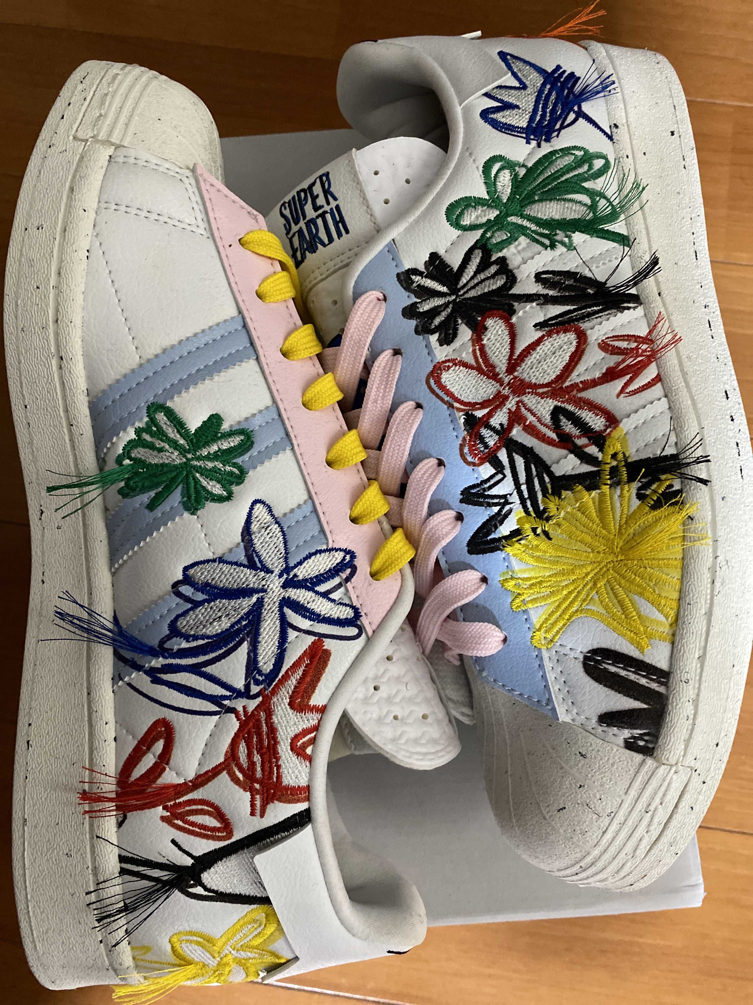 Sean Wotherspoon × adidas Superstar "Super Earth/White"