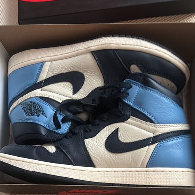 Nike Air Jordan 1 Retro High OG "Obsidian/University Blue"