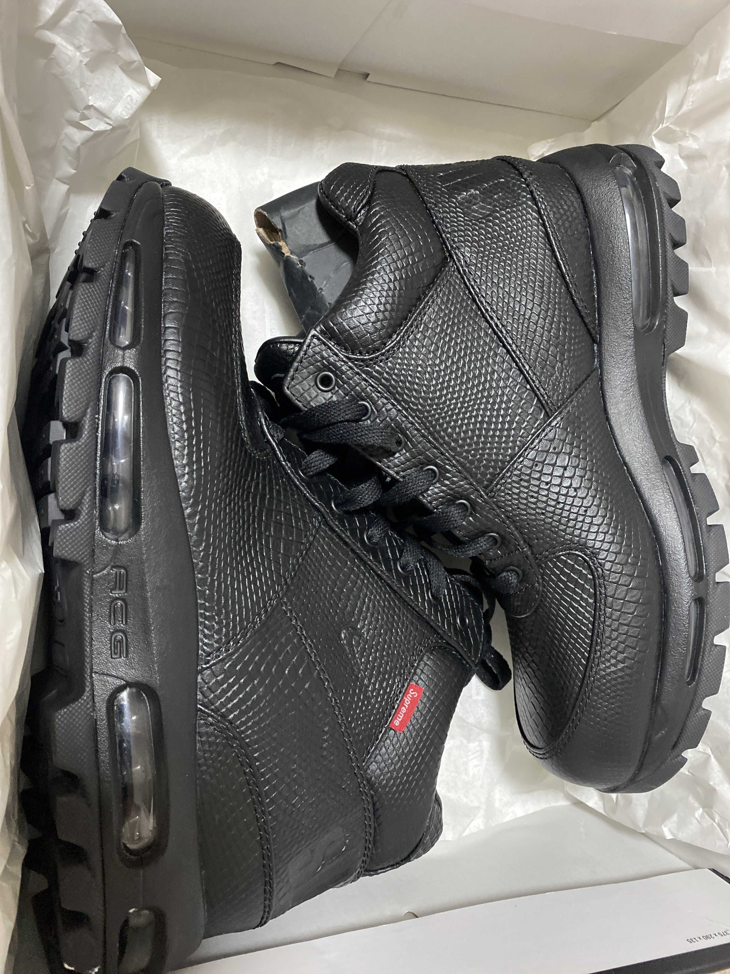 Supreme × Nike Air Max Goadome "Black"