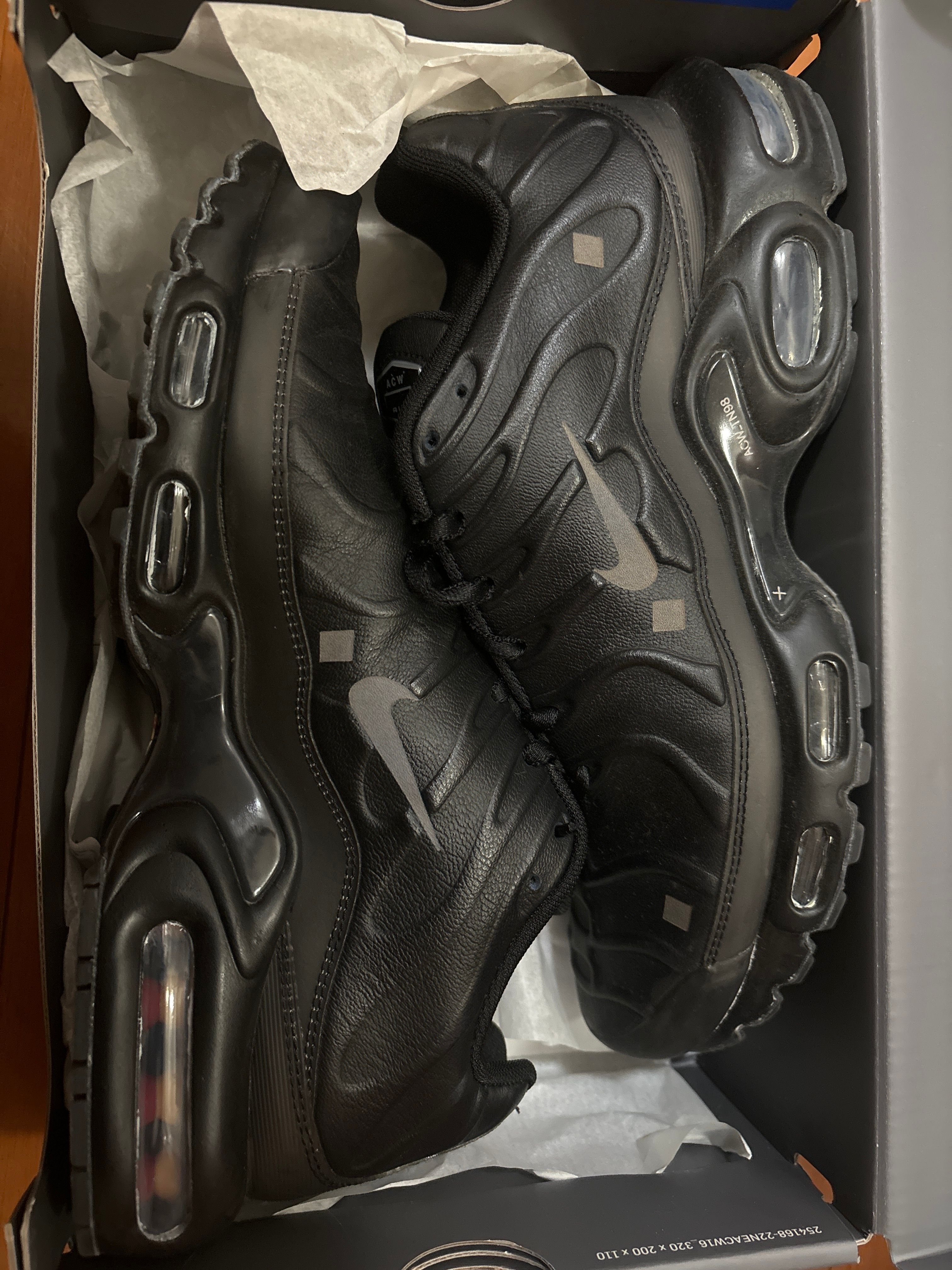 A-COLD-WALL* × Nike Air Max Plus "Onyx"
