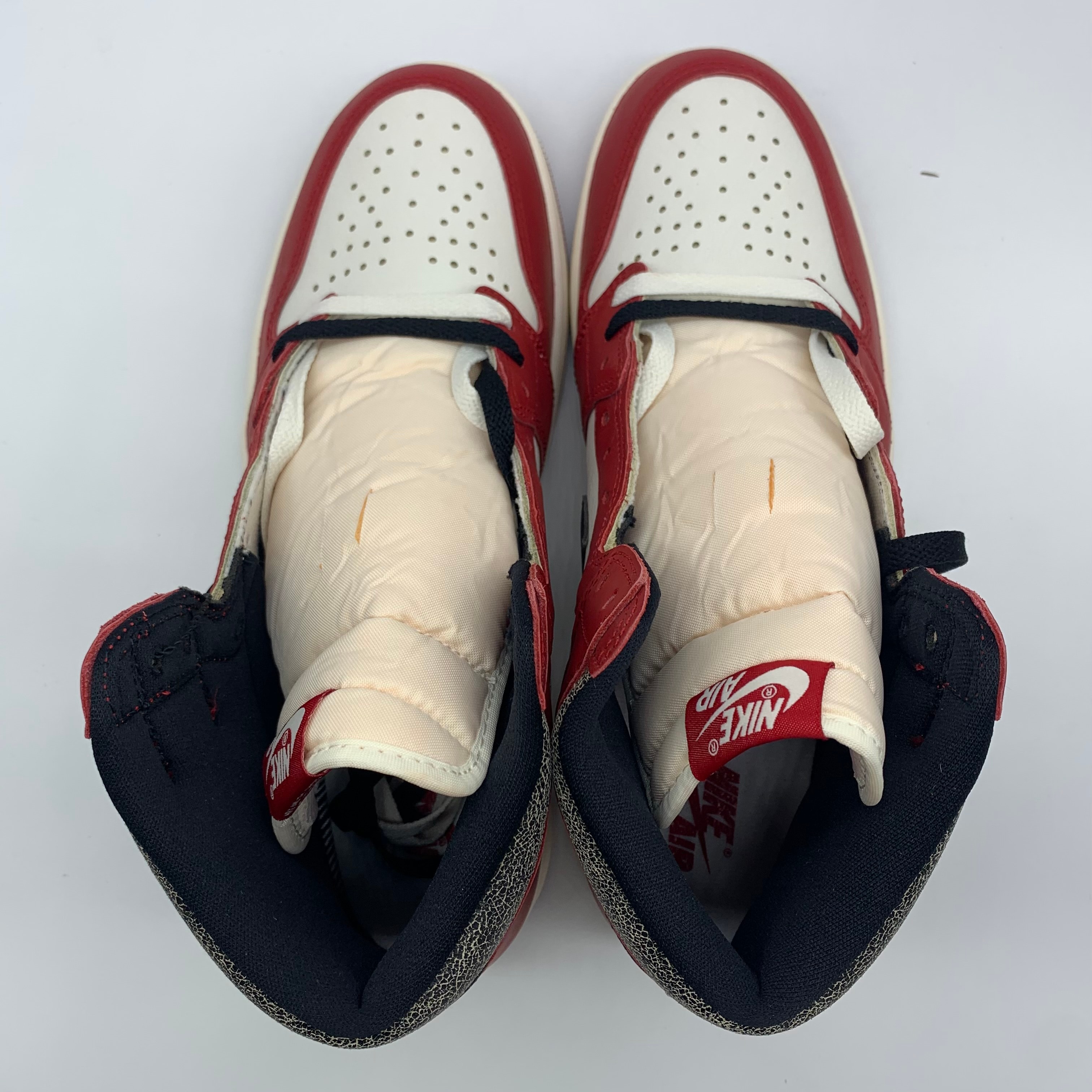 Nike Air Jordan 1 High OG "Lost & Found/Chicago"