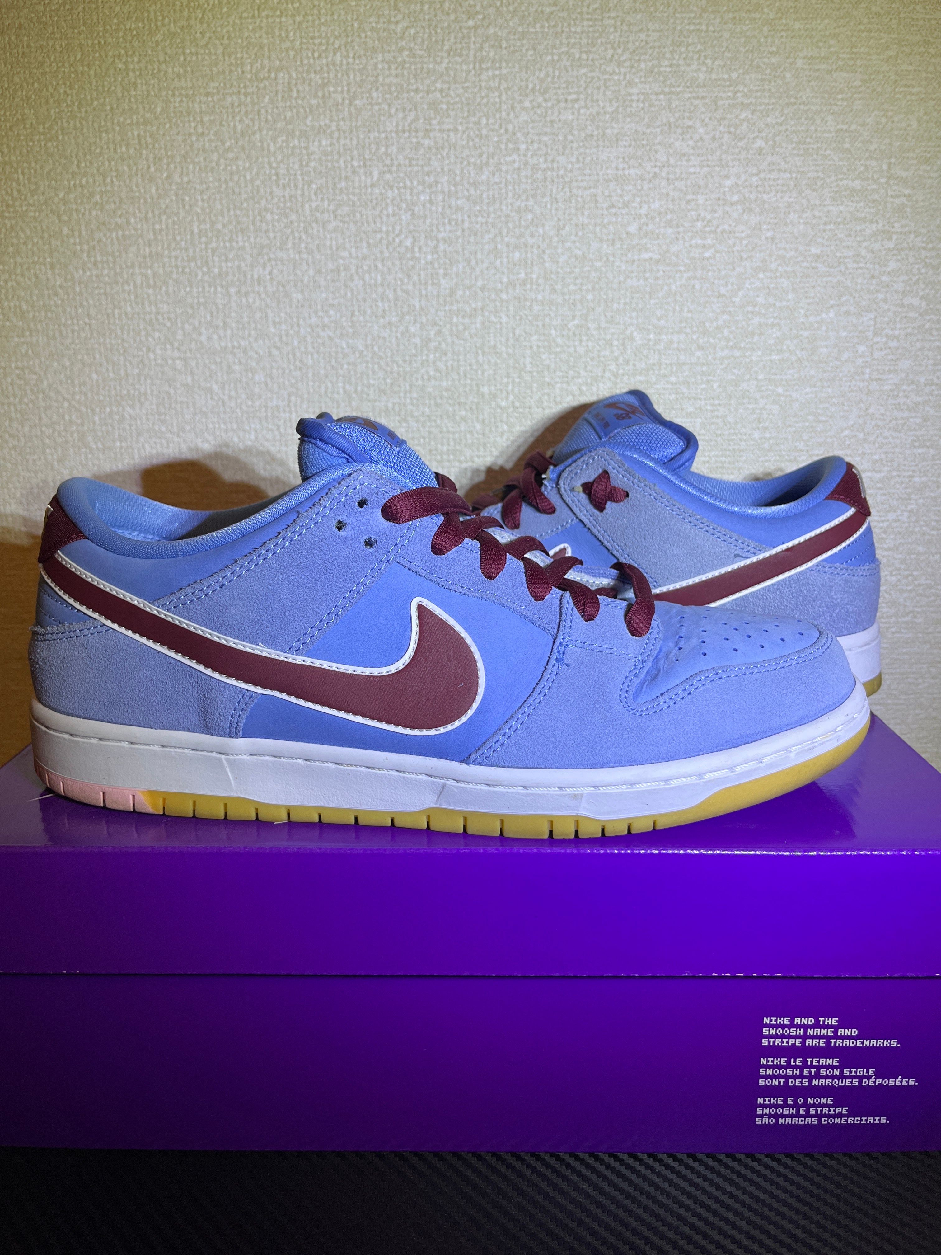 Nike SB Dunk Low Pro "Philadelphia Phillies/Valor Blue and Team Maroon"