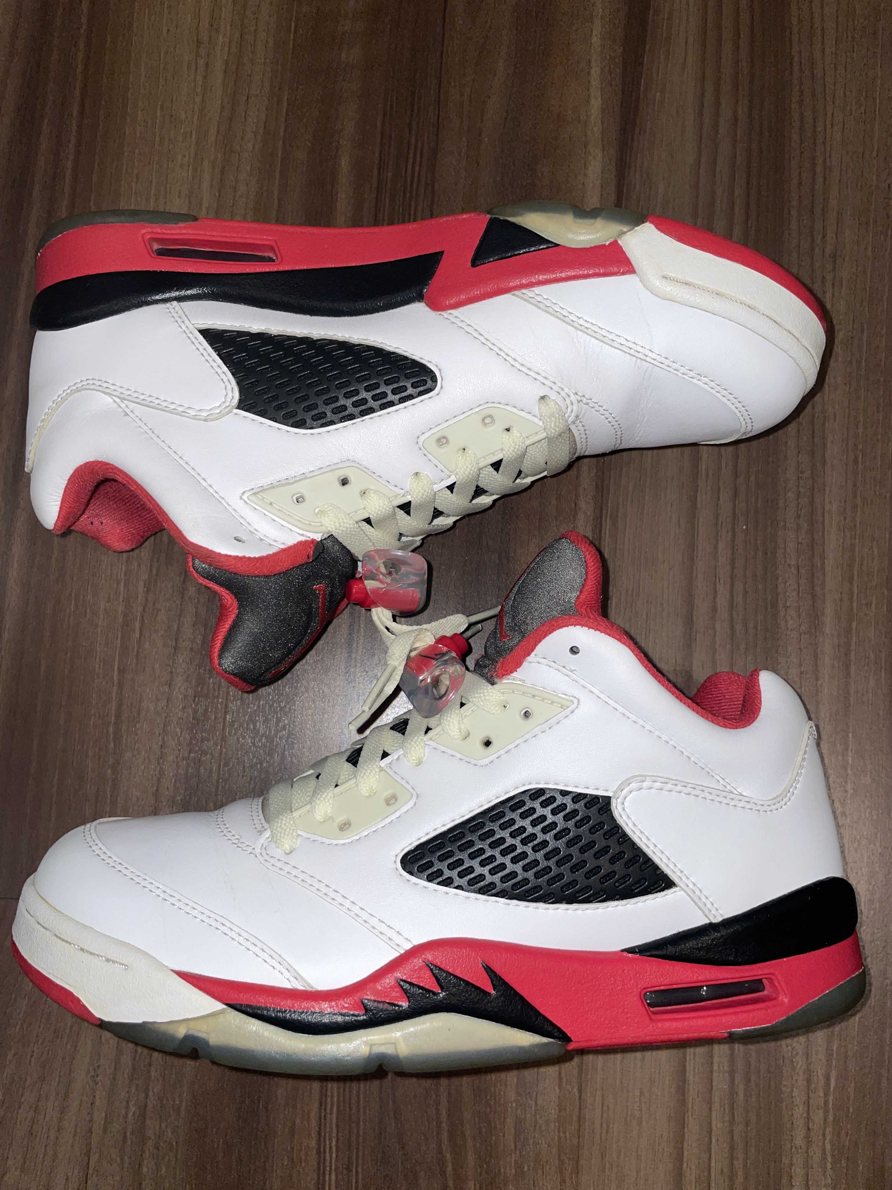 Nike Air Jordan 5 Retro Low "Fire Red"