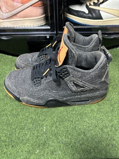 Nike × Levi's Air Jordan 4 "Black Denim" (Tag: LEVIS®)