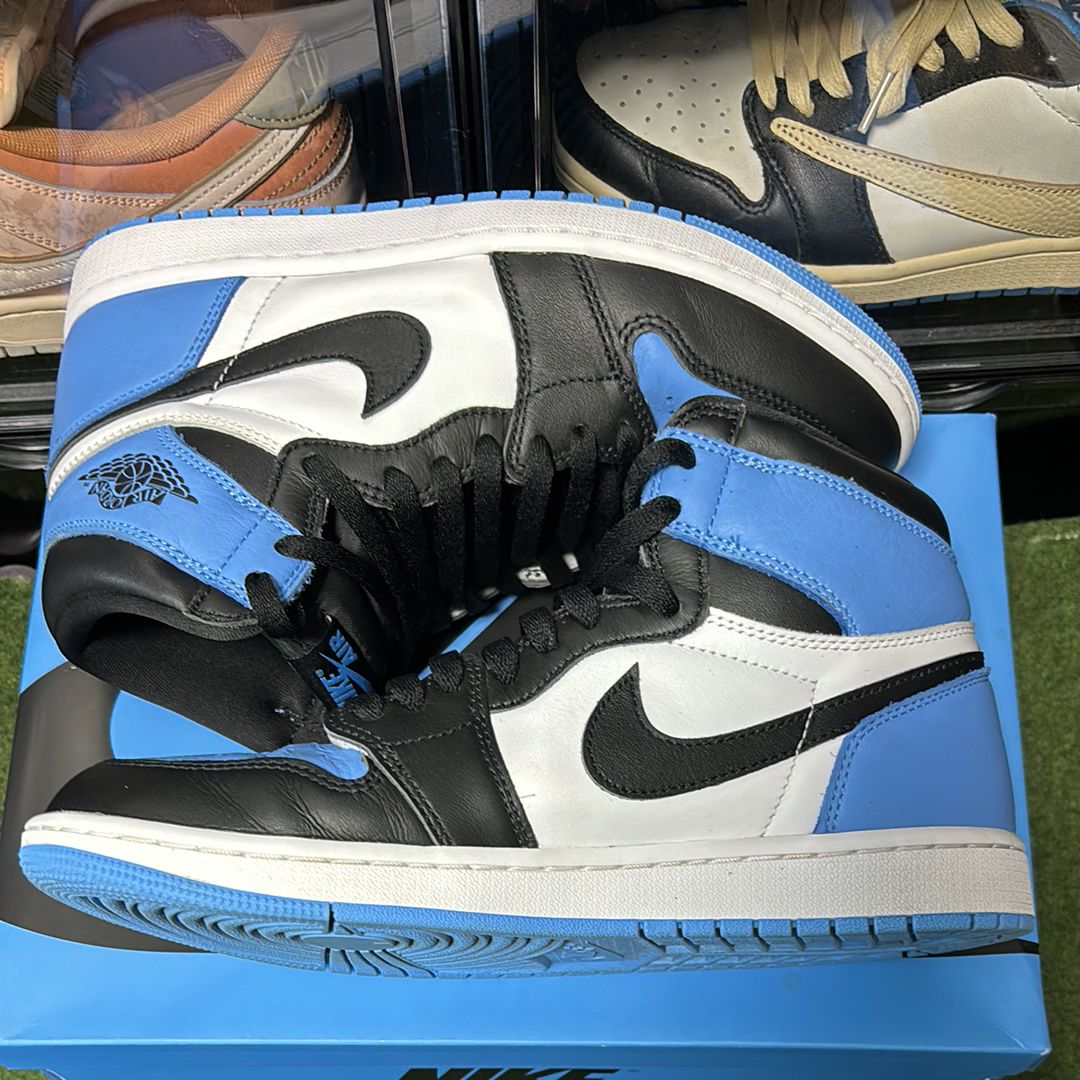 Nike Air Jordan 1 Retro High OG "University Blue/UNC Toe"