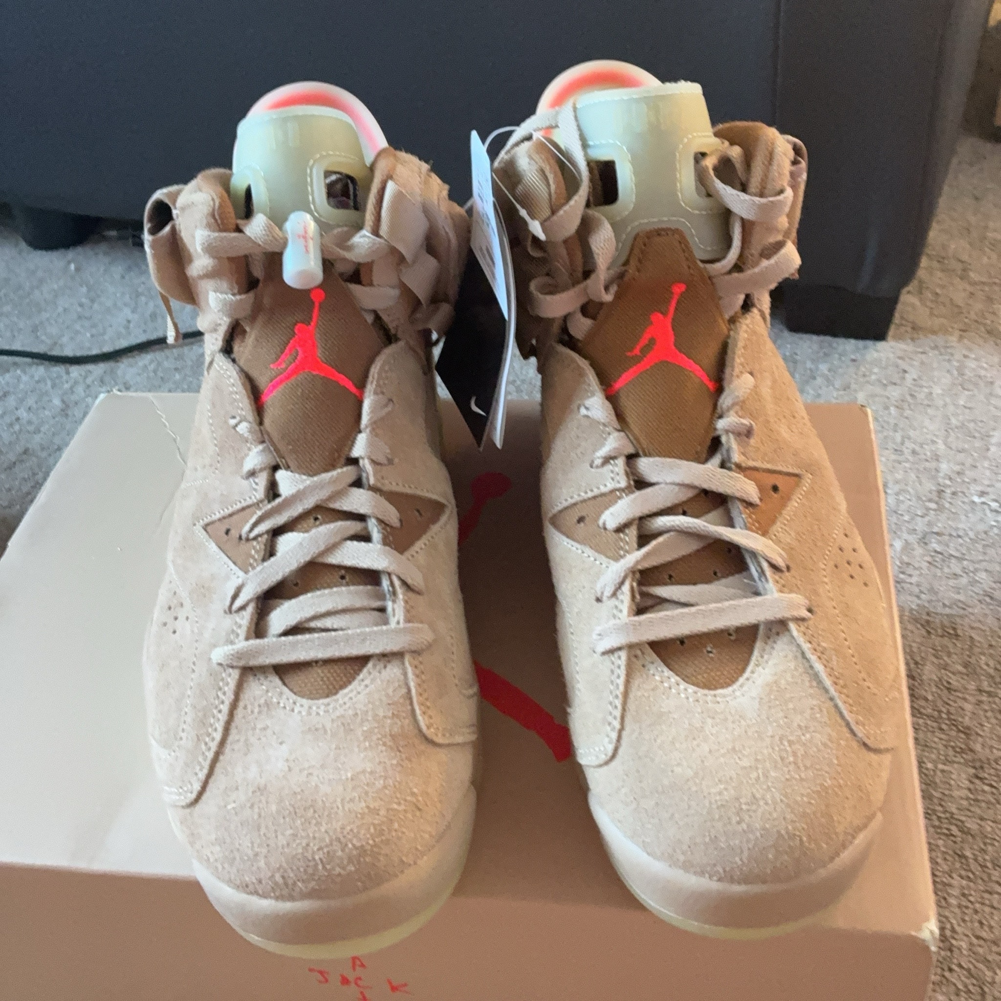 Travis Scott × Nike Air Jordan 6 "British Khaki"