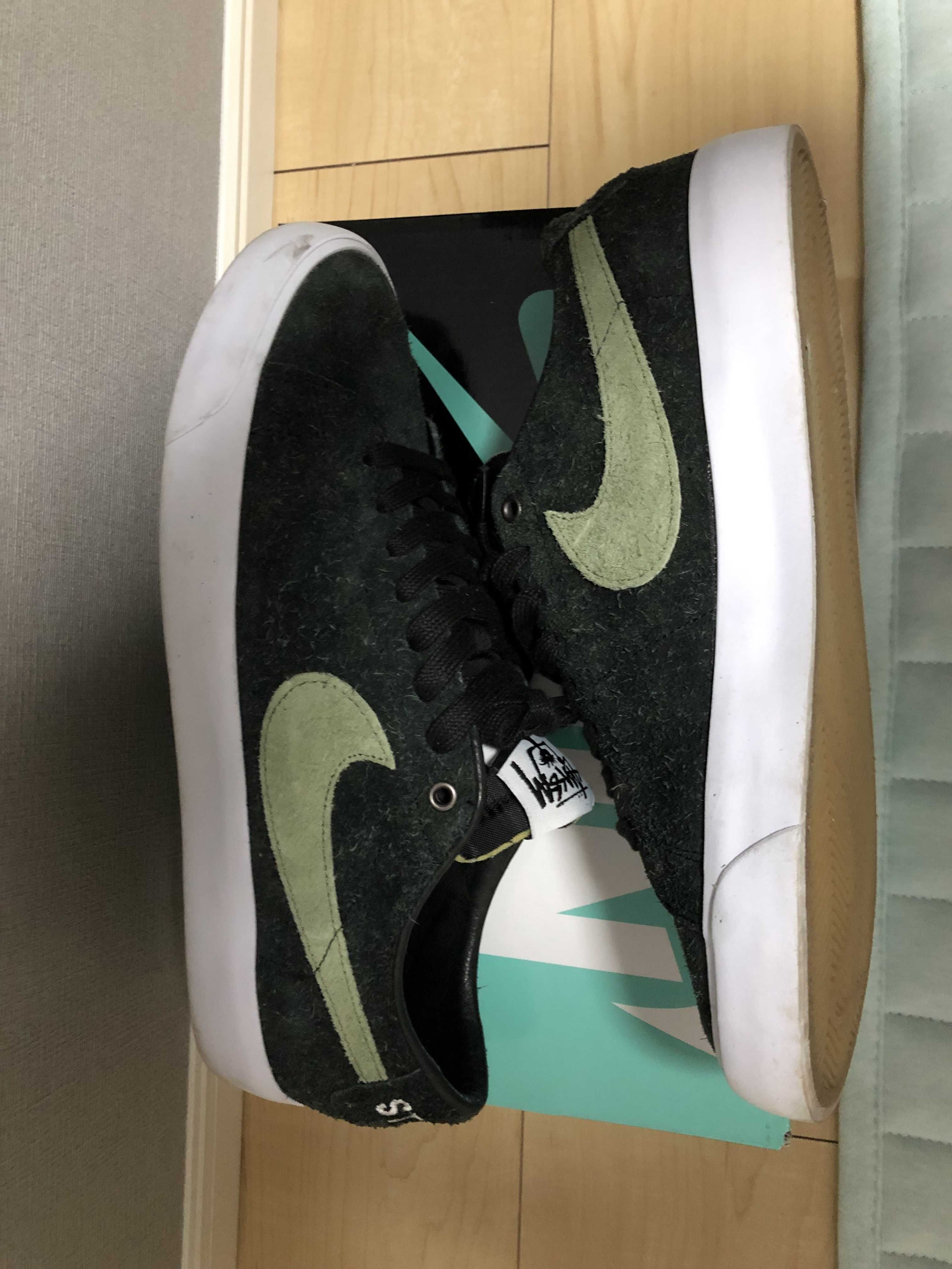 Stussy × Nike SB Blazer Low "Black/Palm Green"