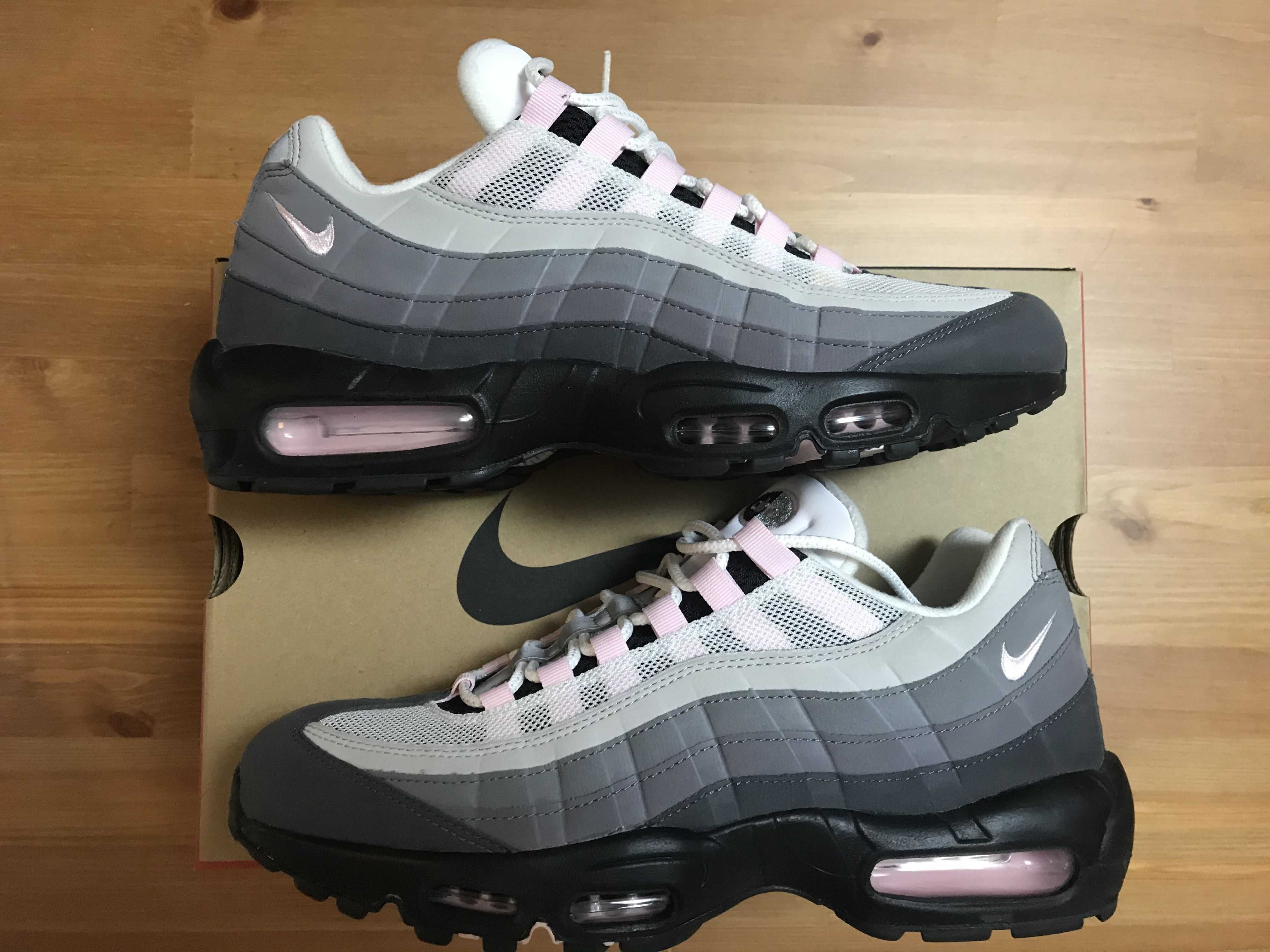 Nike Air Max 95 "Gunsmoke/Pink Foam"