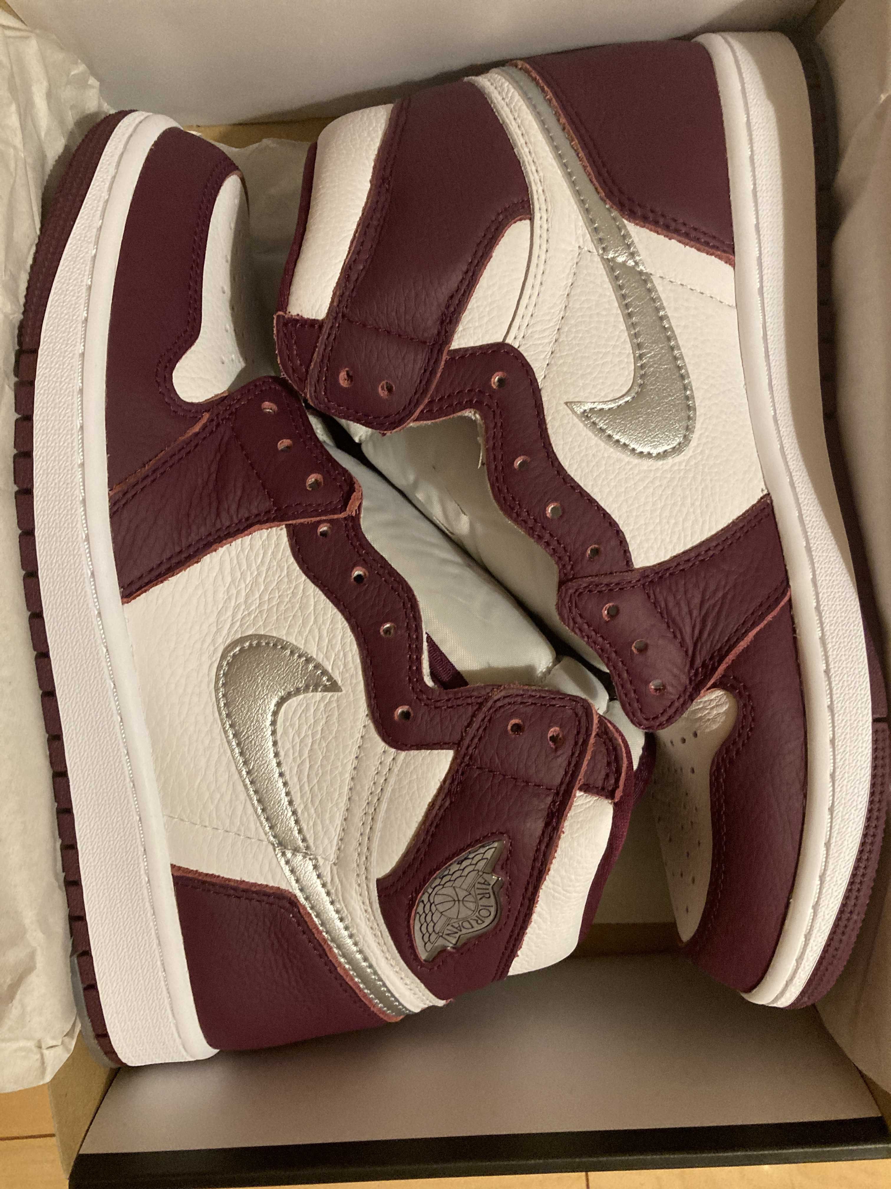 Nike Air Jordan 1 High OG "Bordeaux"