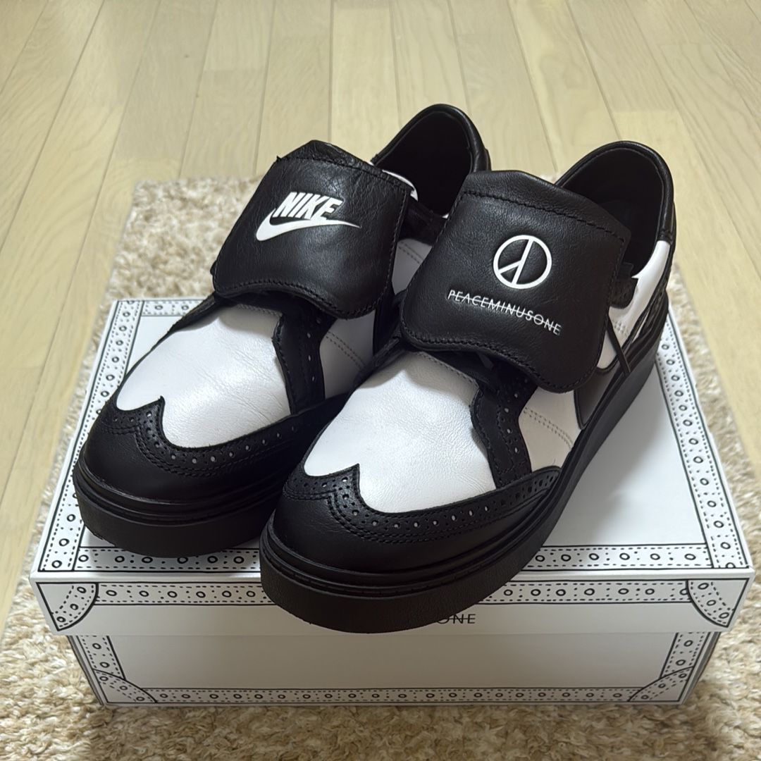 PEACEMINUSONE × Nike Kwondo 1 "Black and White" / G-DRAGON