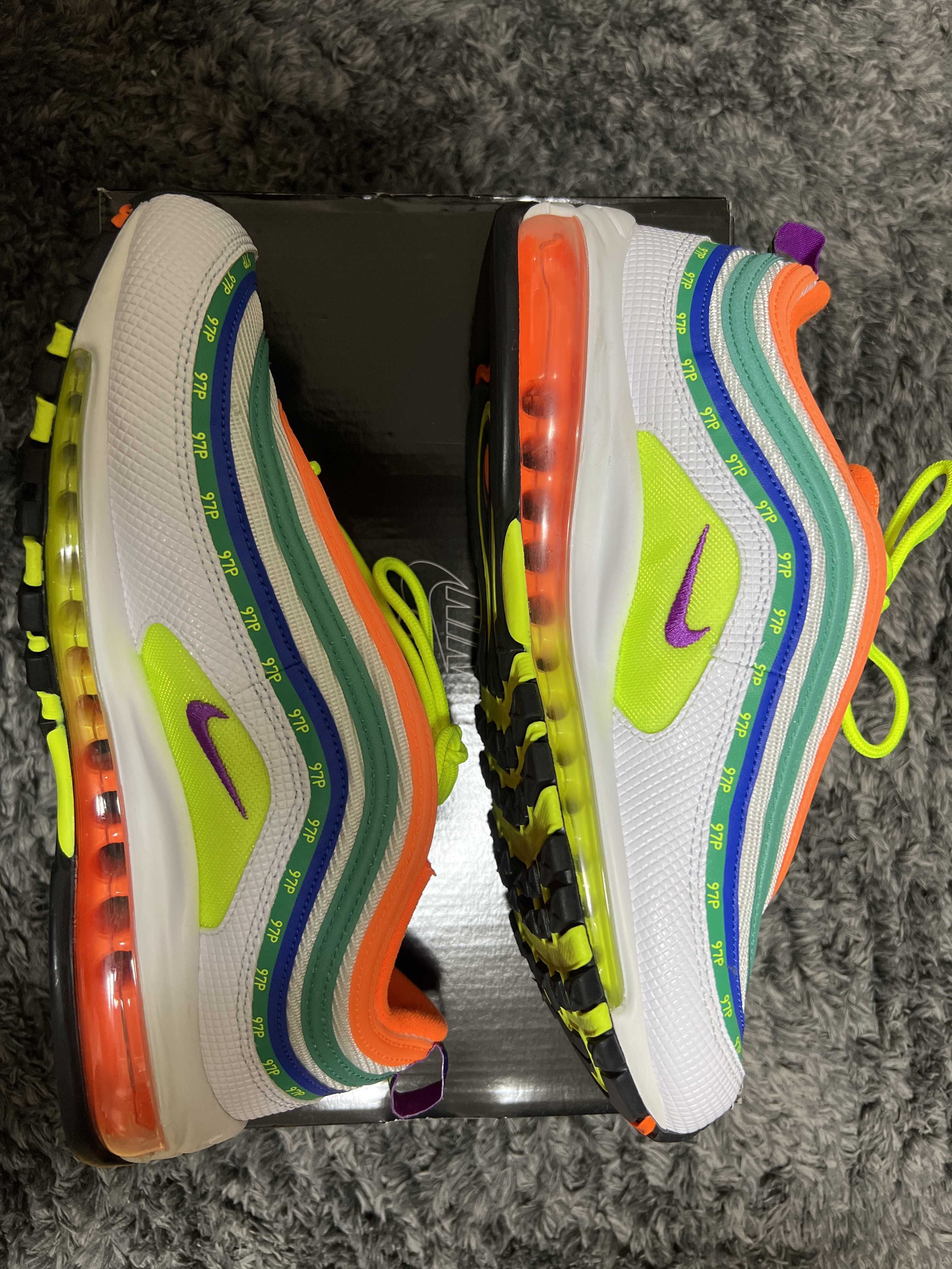 Nike Air Max On-Air "London"