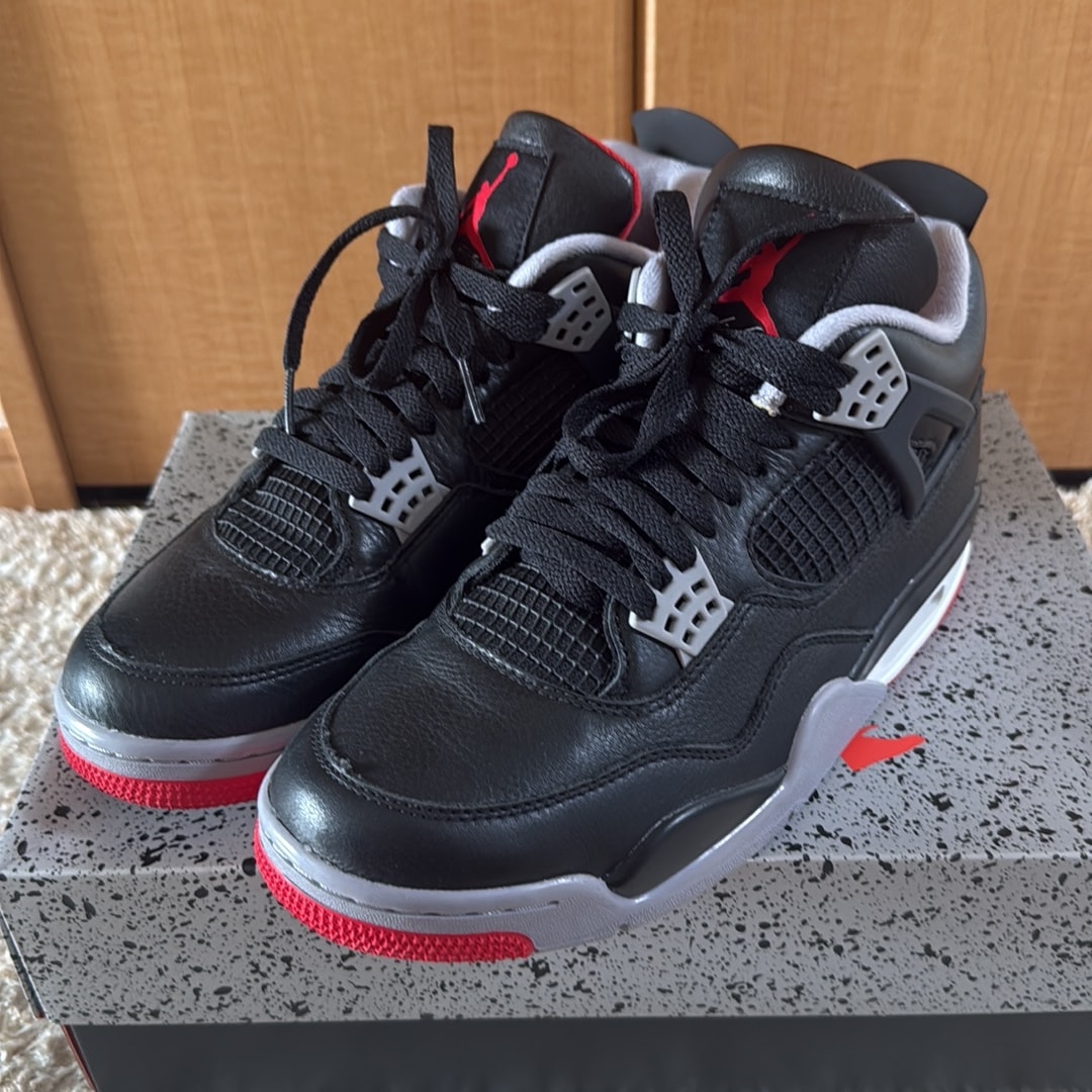 Nike Air Jordan 4 Retro "Bred Reimagined"