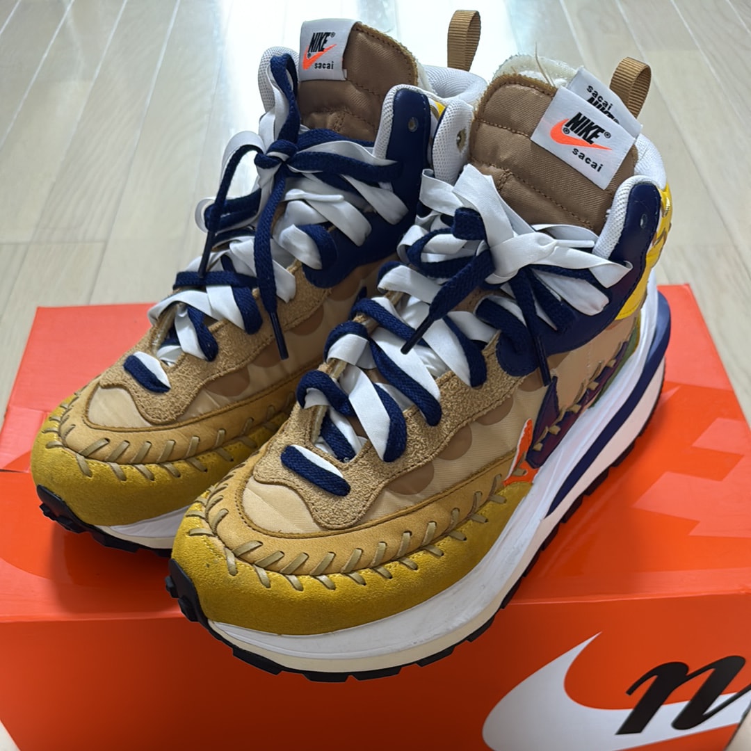 Jean-Paul Gaultier × sacai × Nike VaporWaffle "Sesame/Multi Color"