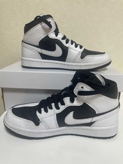 Nike Women's Air Jordan 1 Mid "Homage"