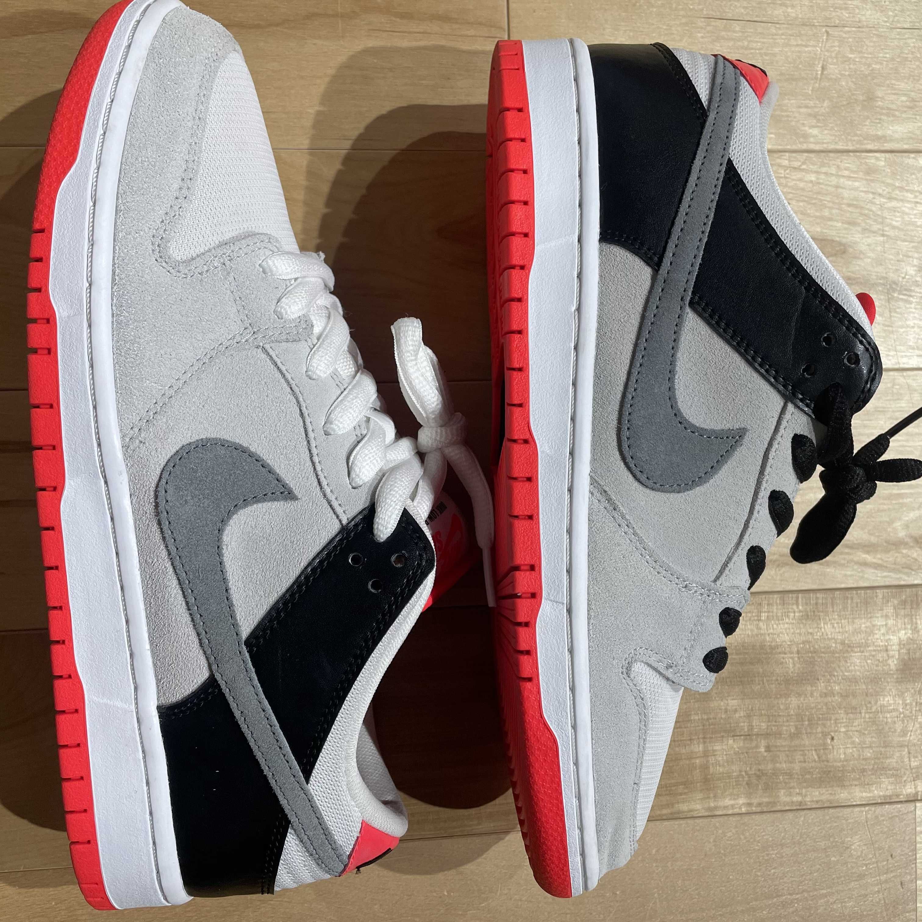 Nike SB Dunk Low "Infrared"