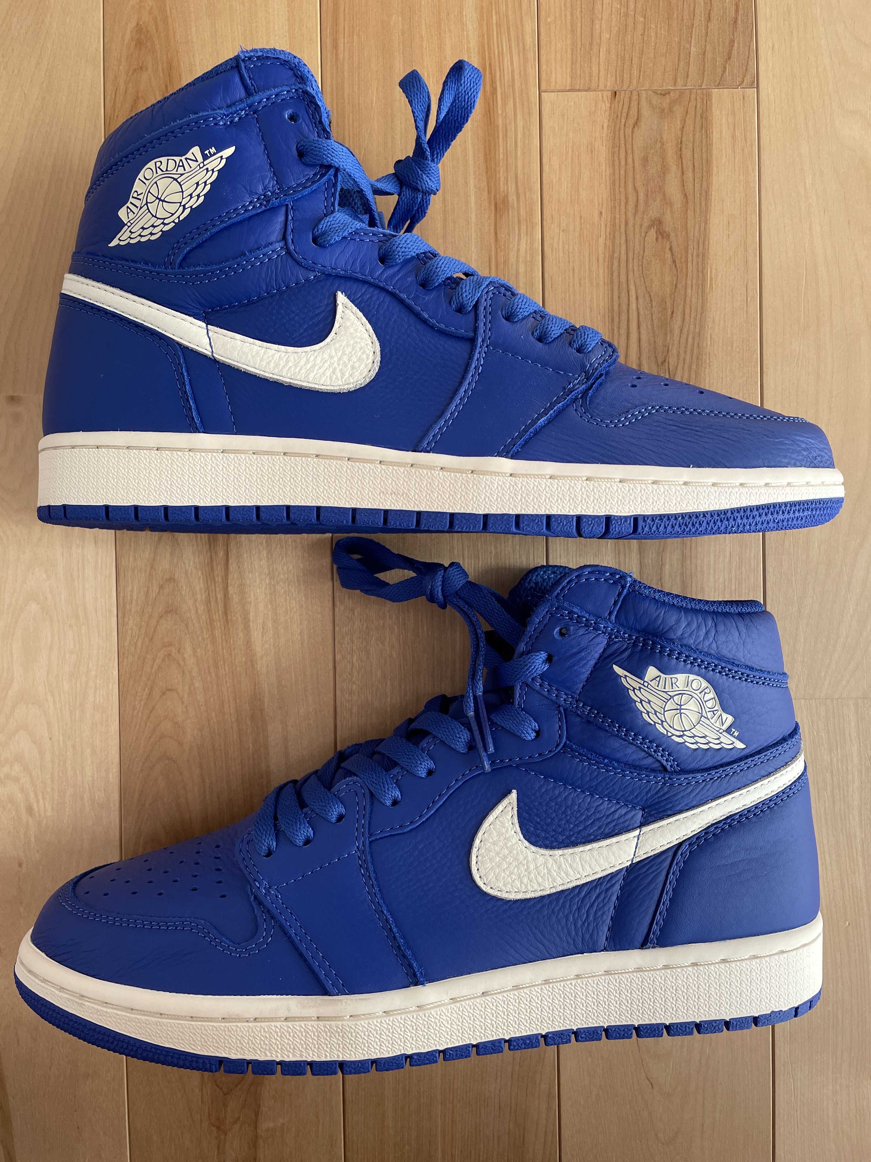 NIKE AIR JORDAN 1 RETRO HIGH "HYPER ROYAL"