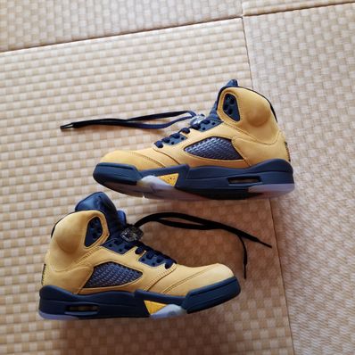 NIKE AIR JORDAN 5 "MICHIGAN"
