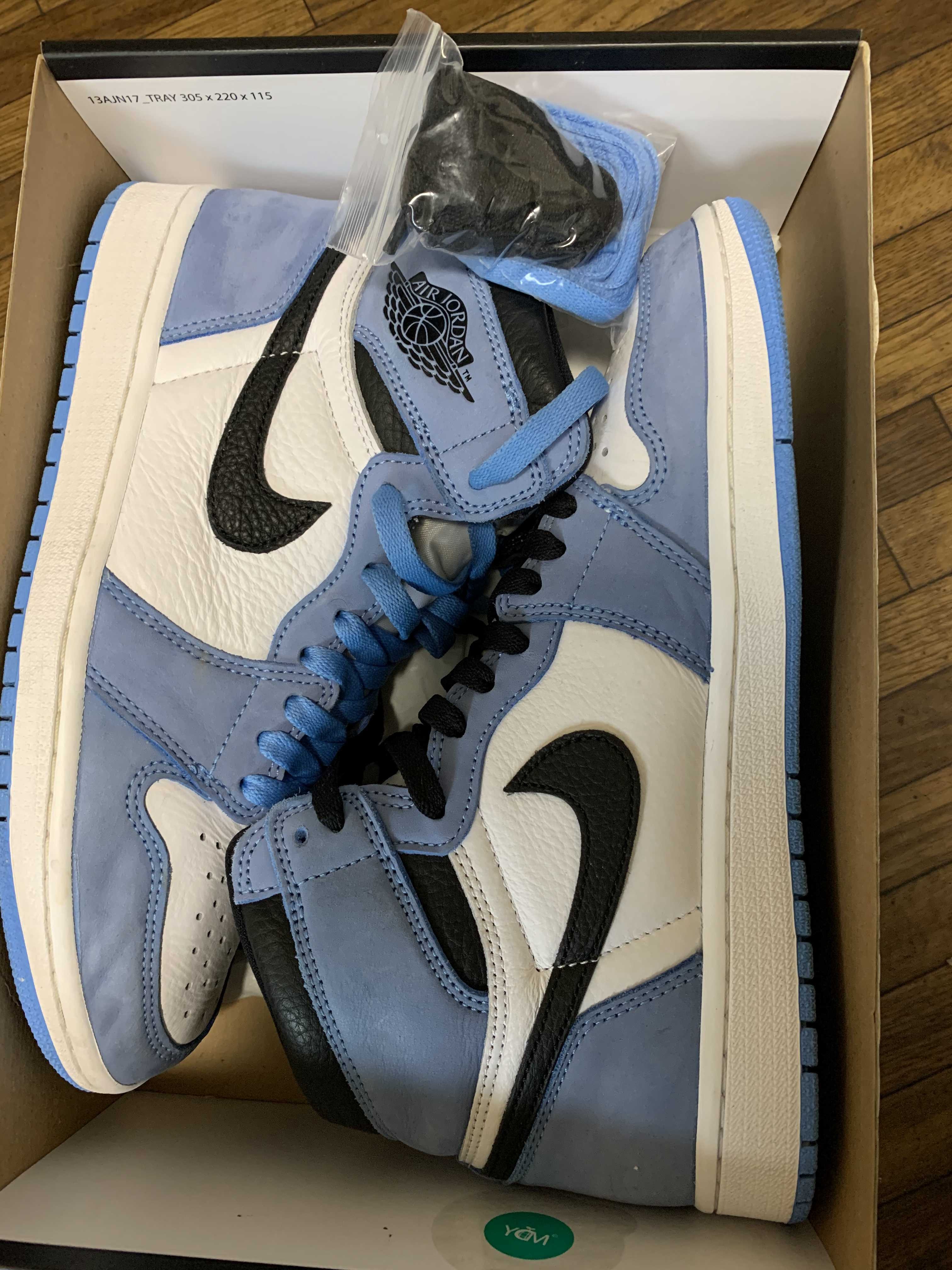 Nike Air Jordan 1 High OG "University Blue"