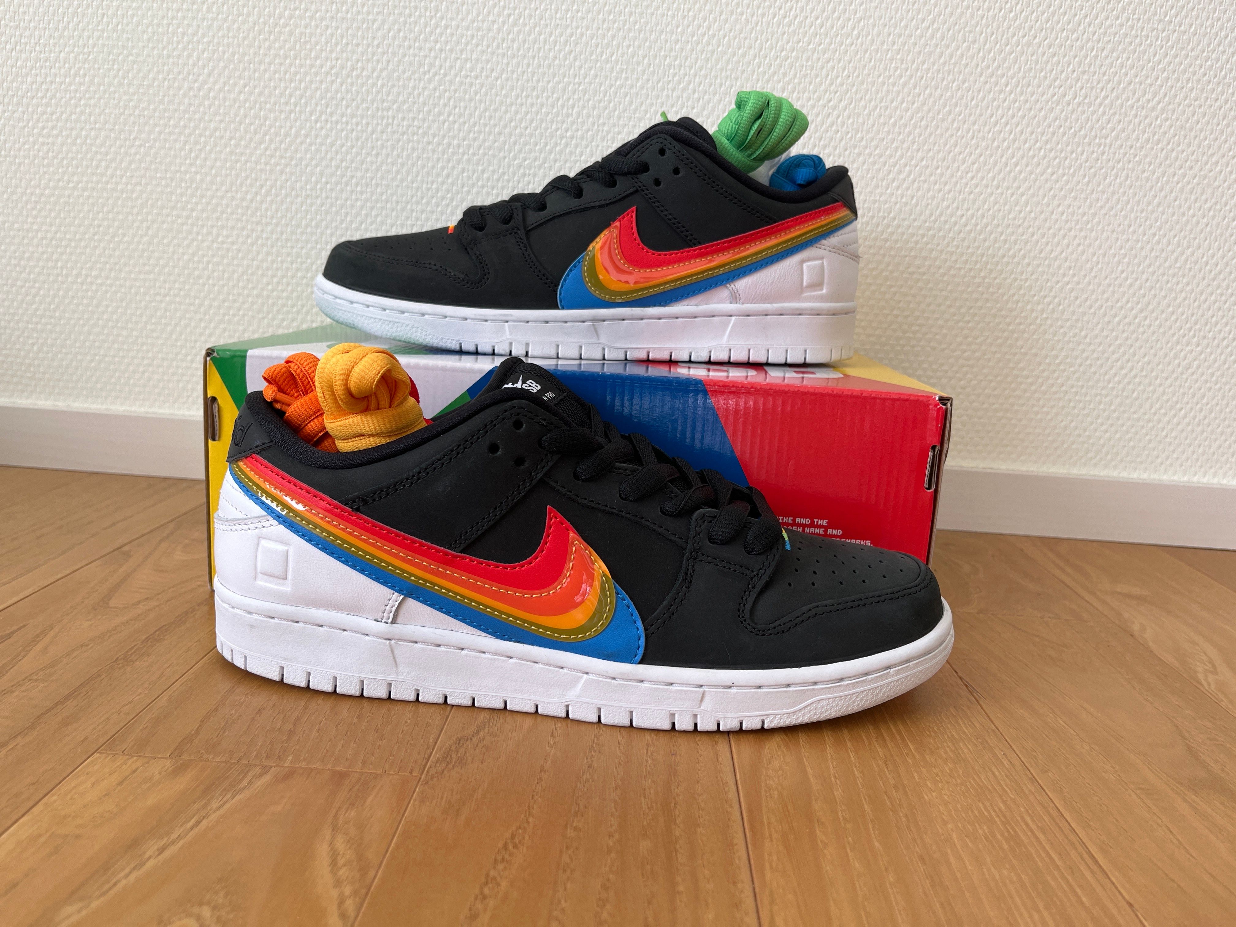 Polaroid × Nike SB Dunk Low Pro QS "Black/White"