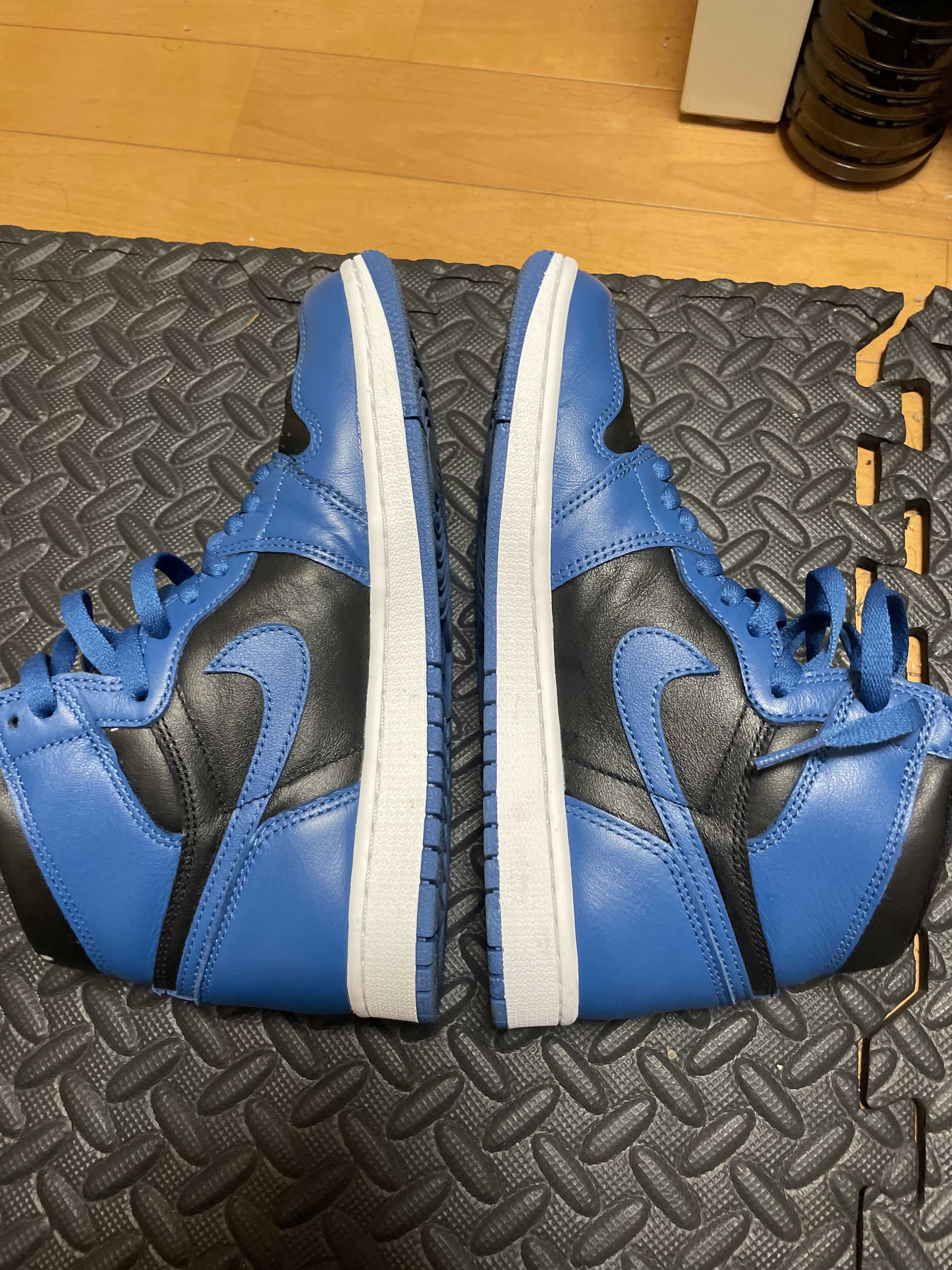 Nike Air Jordan 1 Retro High OG "Dark Marina Blue"