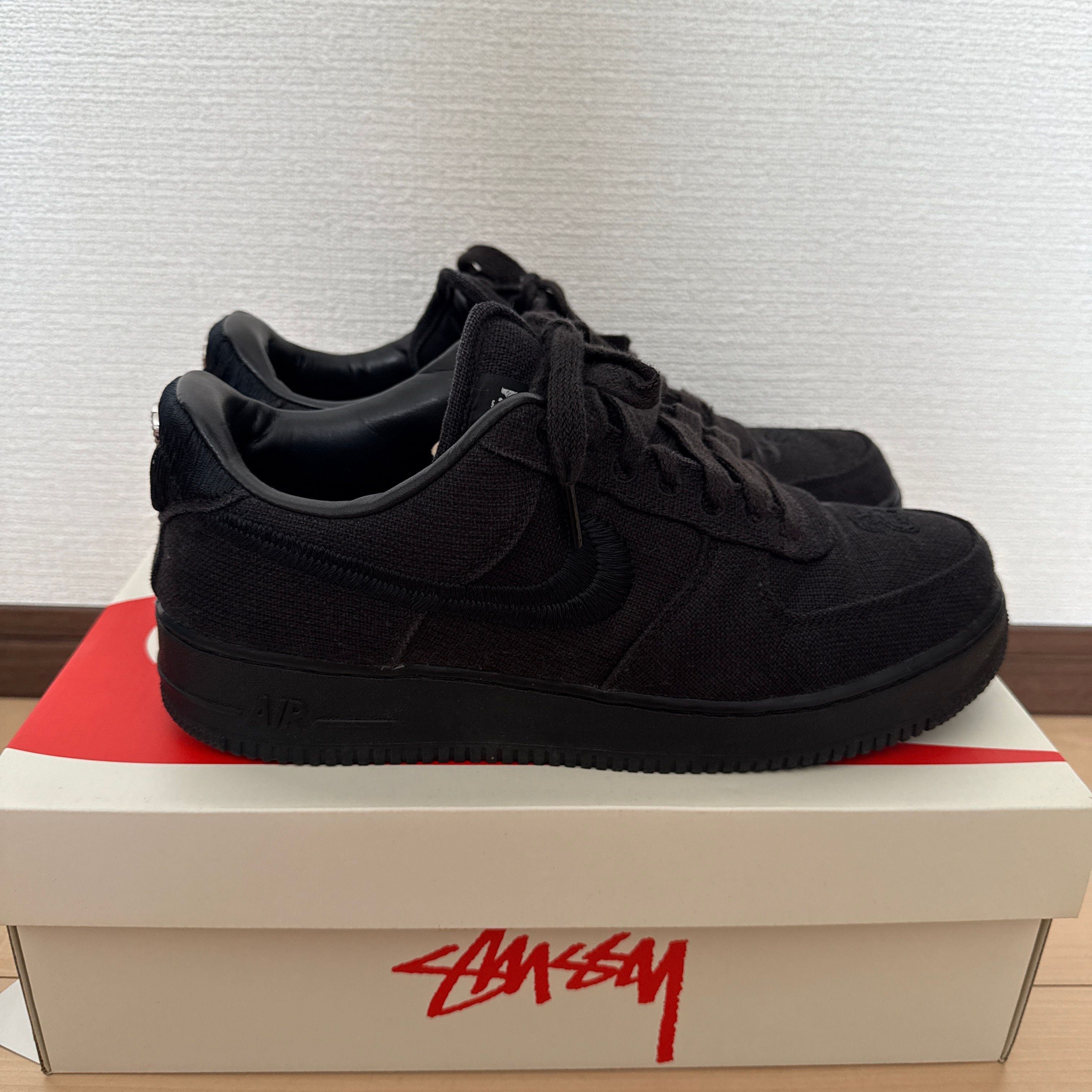 ステューシー × ナイキ エアフォース1 ロー 