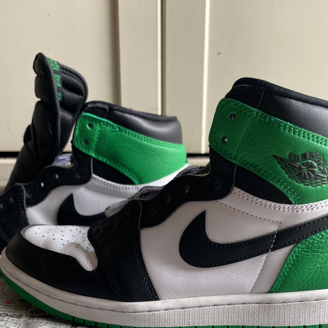 Nike Air Jordan 1 Retro High OG "Celtics/Black and Lucky Green" (2023)