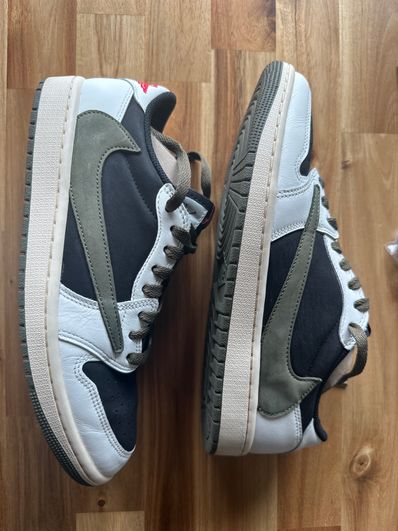 Travis Scott × Nike Women's Air Jordan 1 Low OG "Medium Olive"