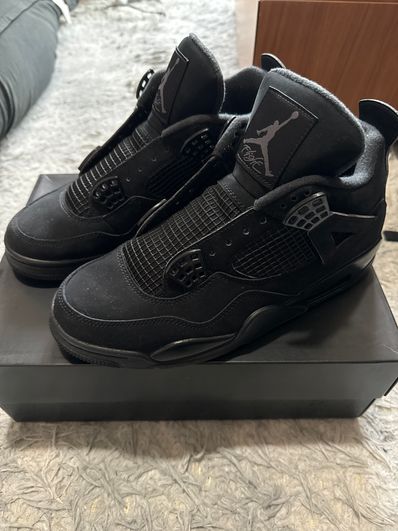 Nike Air Jordan 4 "Black Cat"