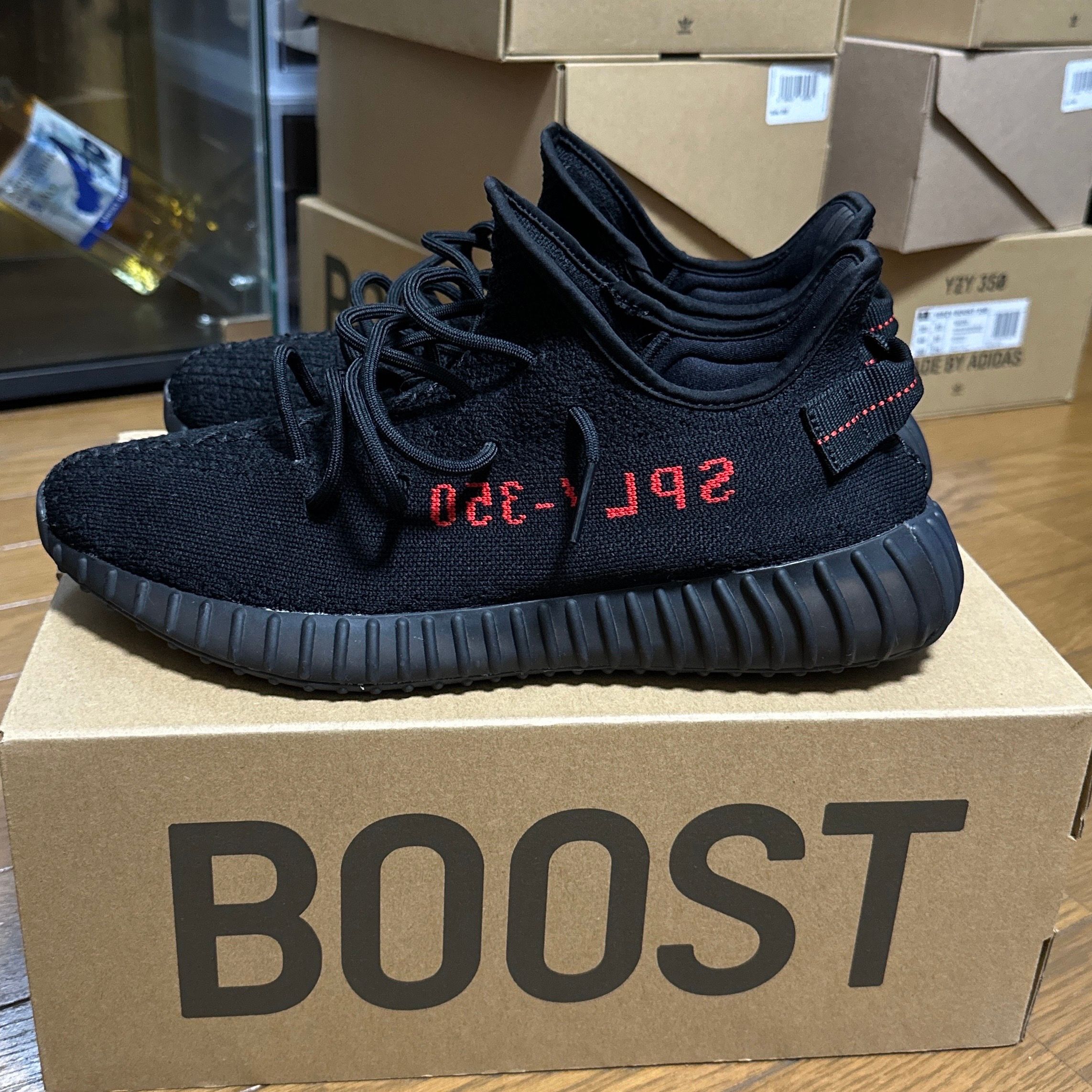 adidas YEEZY Boost 350 V2 "Core Black/Red" (2020)