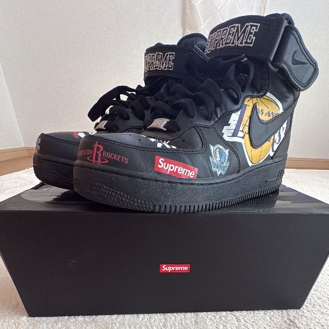 Supreme × NBA × Nike Air Force 1 Mid '07 "Black"