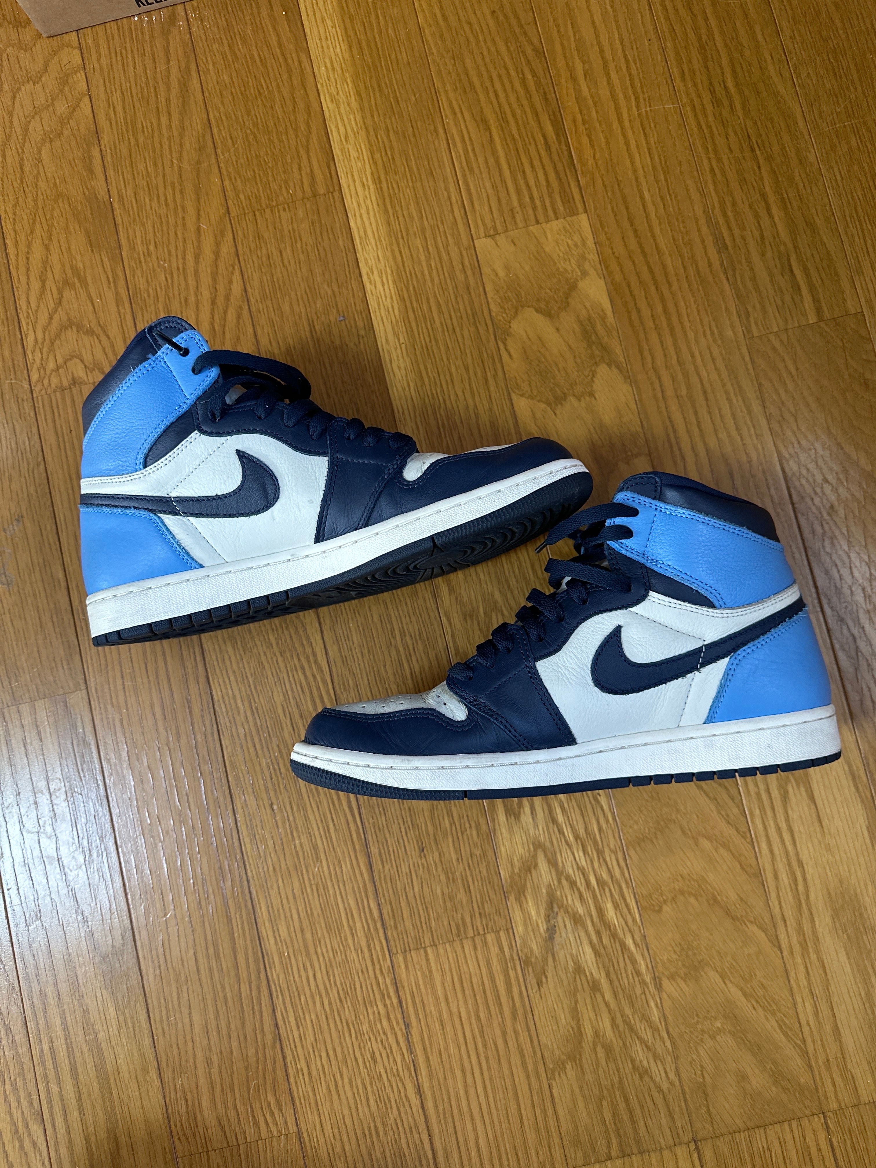 Nike Air Jordan 1 Retro High OG "Obsidian/University Blue"