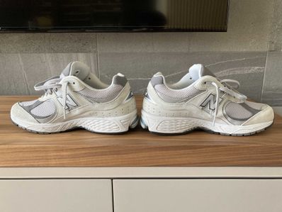 New Balance 2002R "Gray"