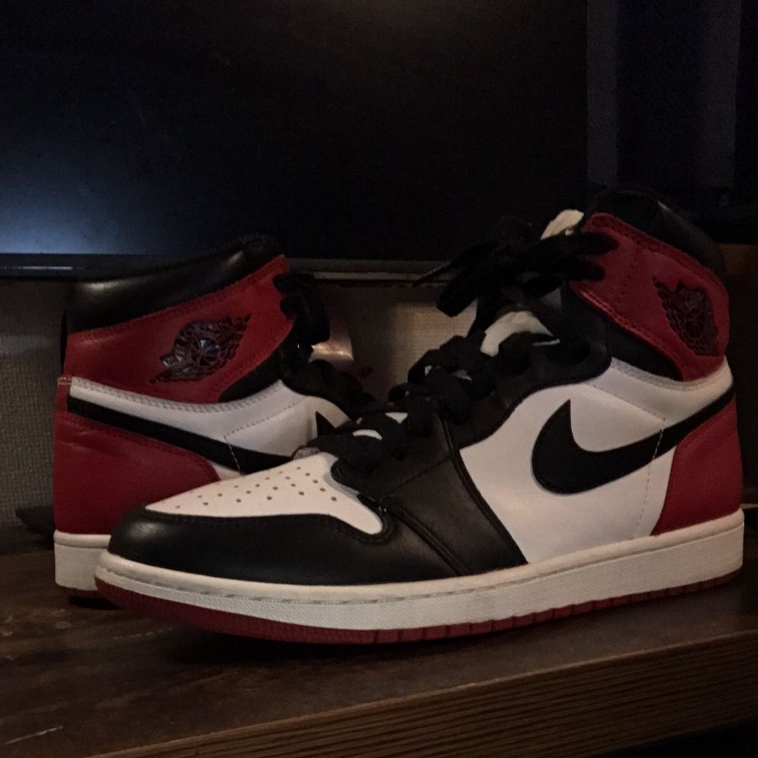 Nike Air Jordan 1 Retro High OG "Black Toe"(2016)