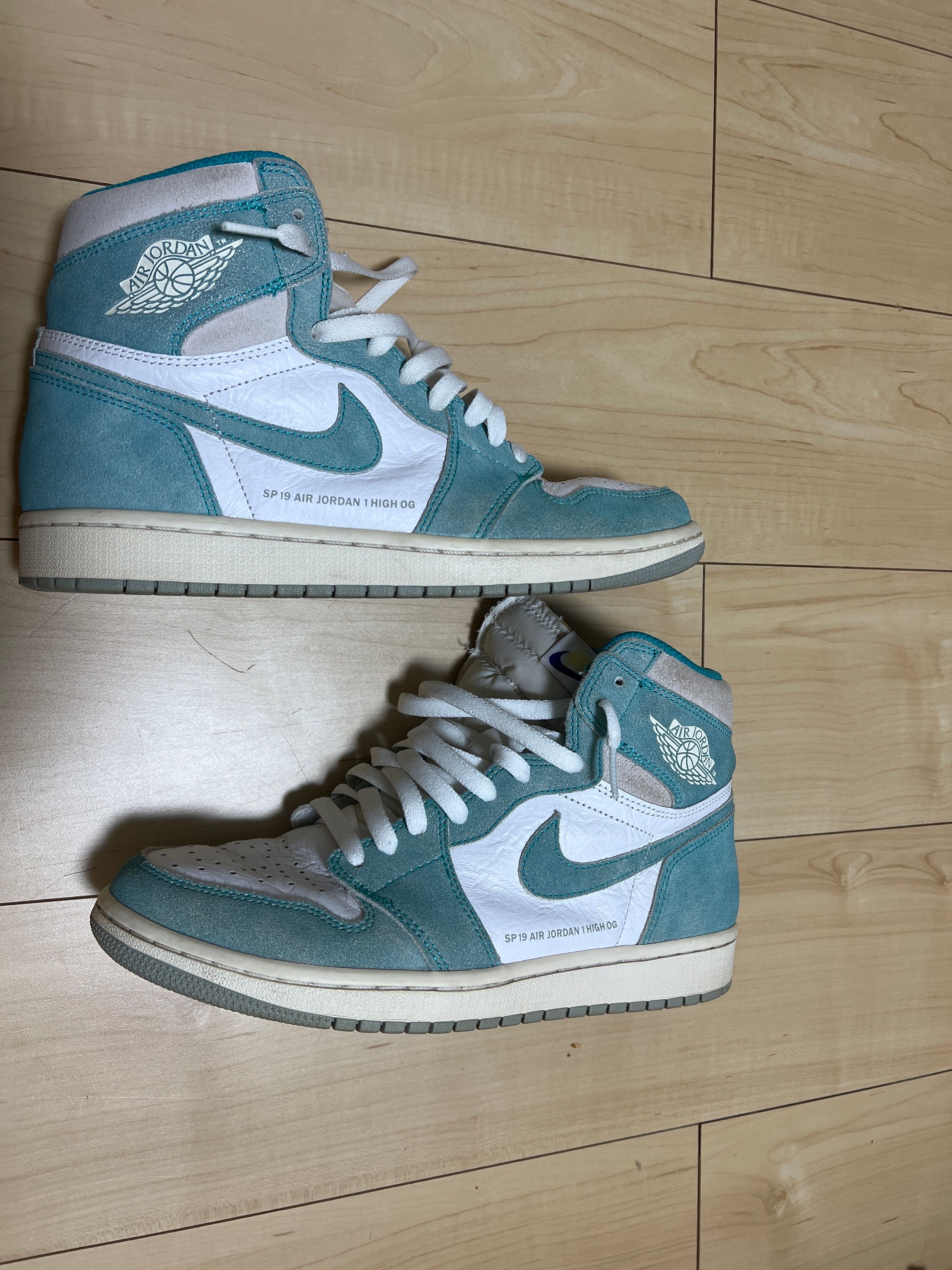 Nike Air Jordan 1 Retro High OG "Turbo Green"